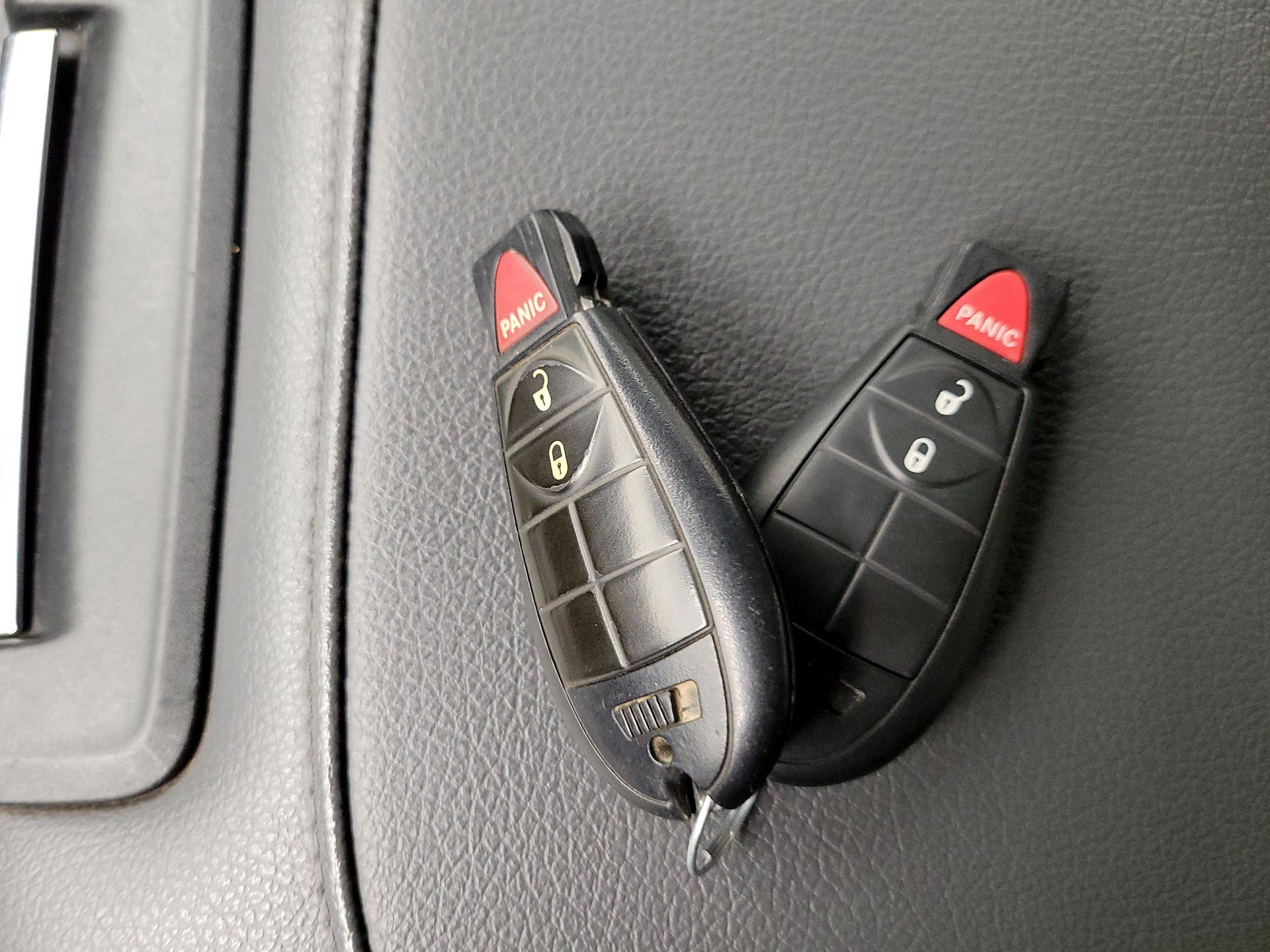 Thumbnail: 2019 RAM 1500 Classic - 18