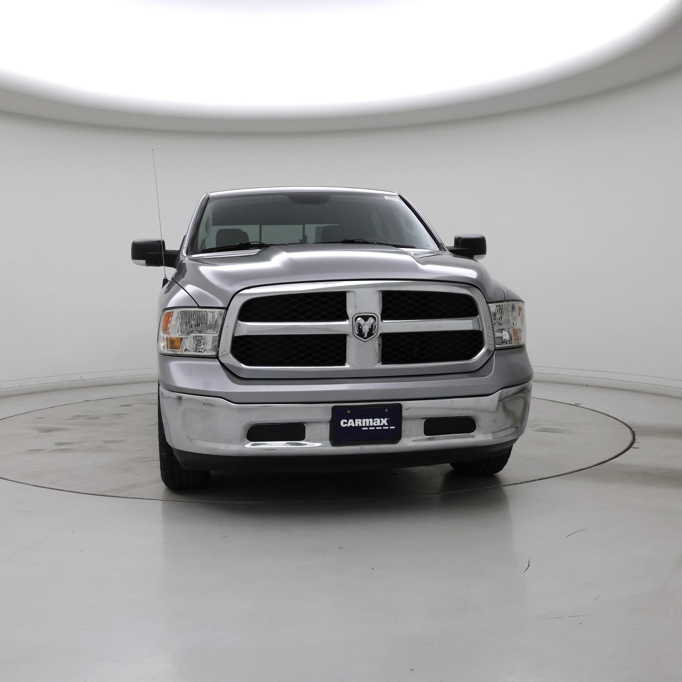Thumbnail: 2019 RAM 1500 Classic - 5