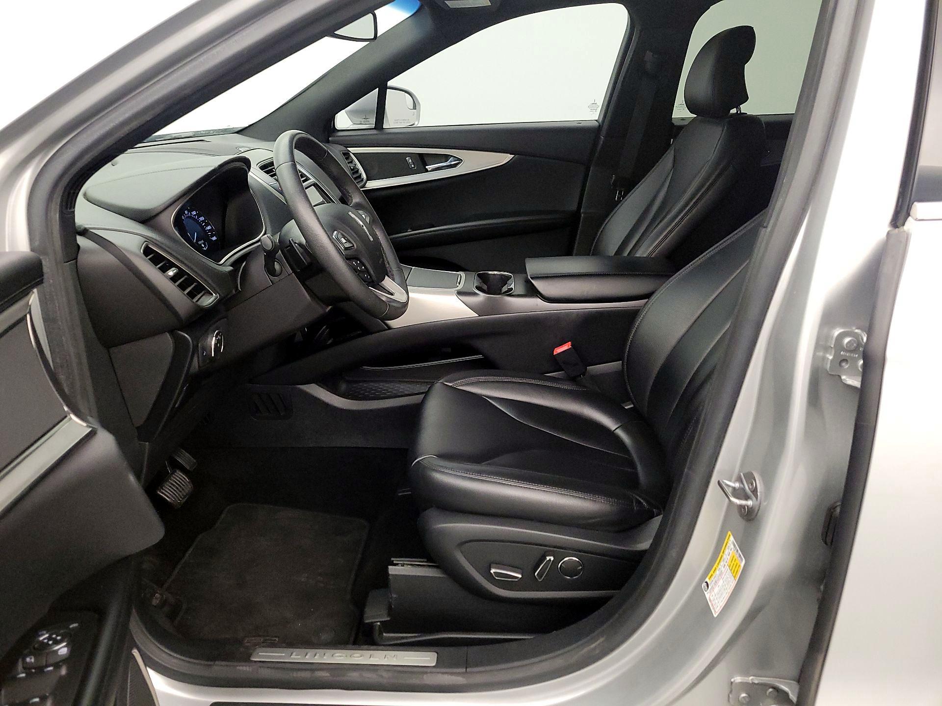 Thumbnail: 2018 Lincoln MKX - 11