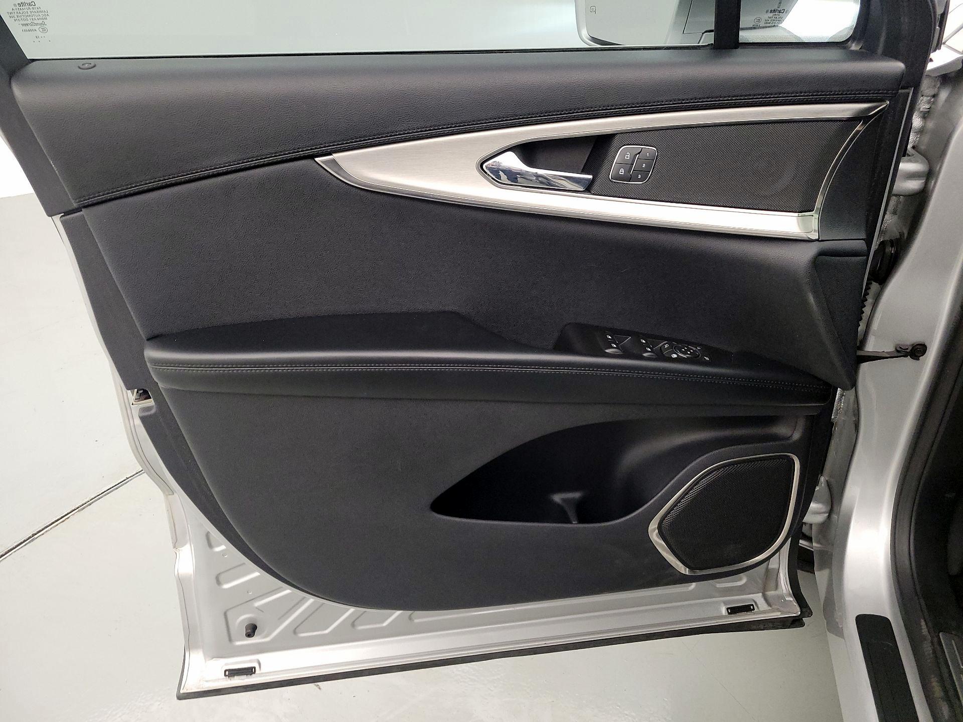 Thumbnail: 2018 Lincoln MKX - 12