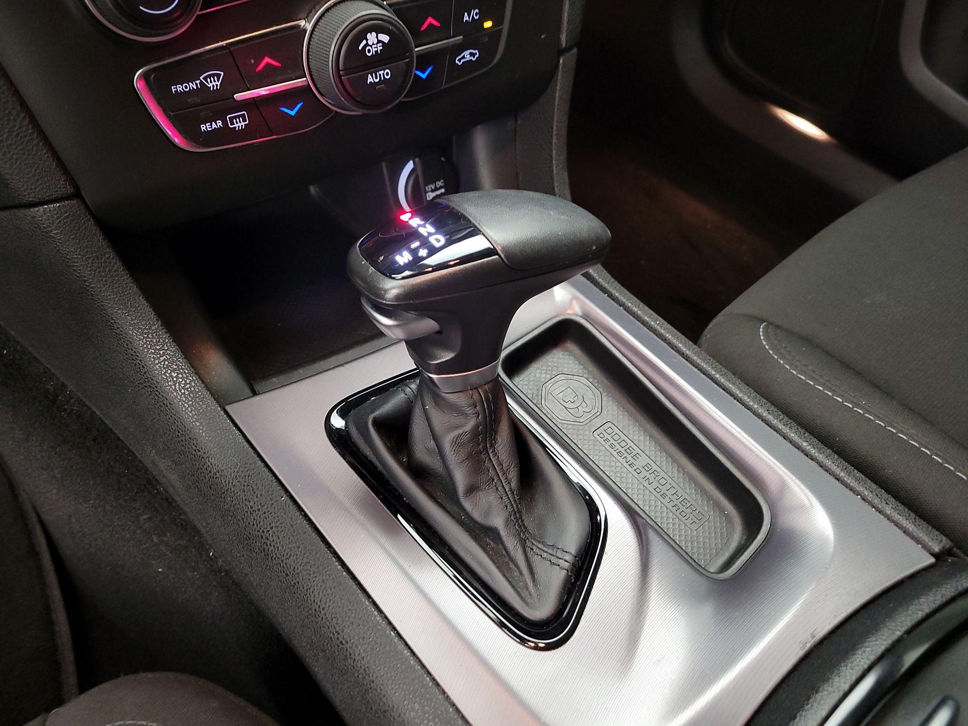 Thumbnail: 2021 Dodge Charger - 17