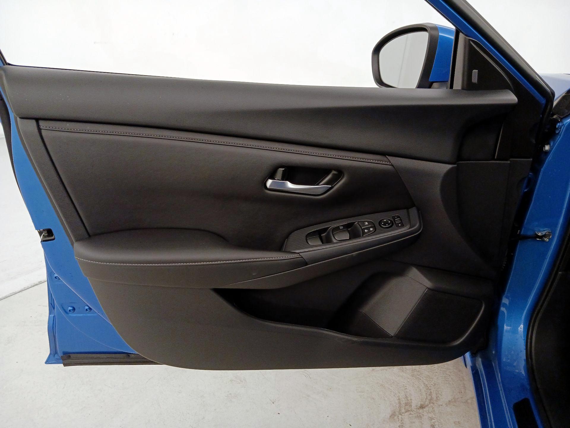 Thumbnail: 2024 Nissan Sentra - 12