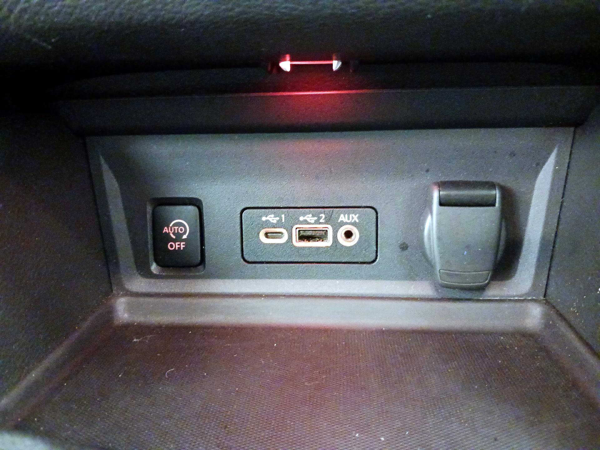 Thumbnail: 2024 Nissan Sentra - 18