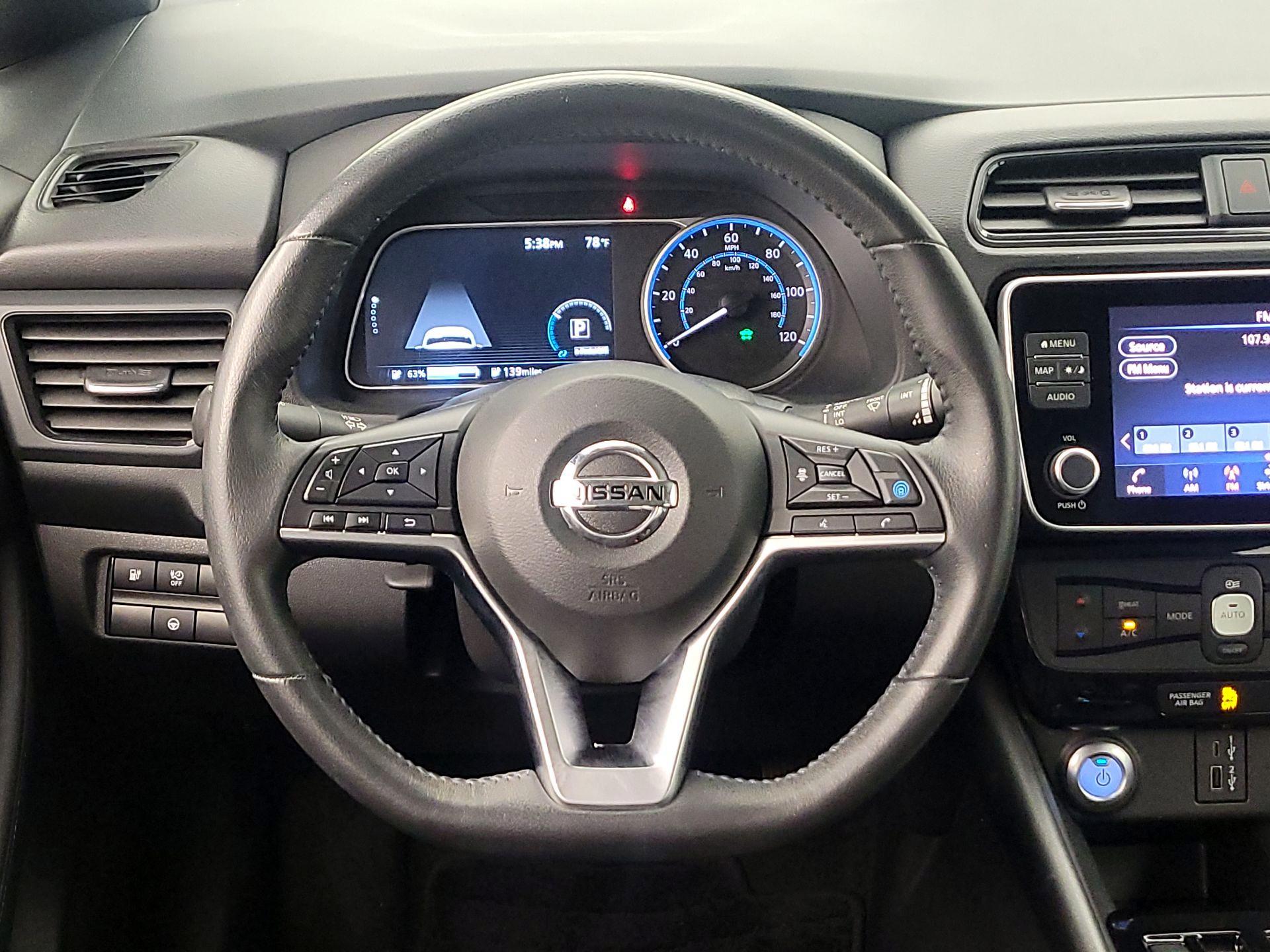 Thumbnail: 2020 Nissan Leaf - 10