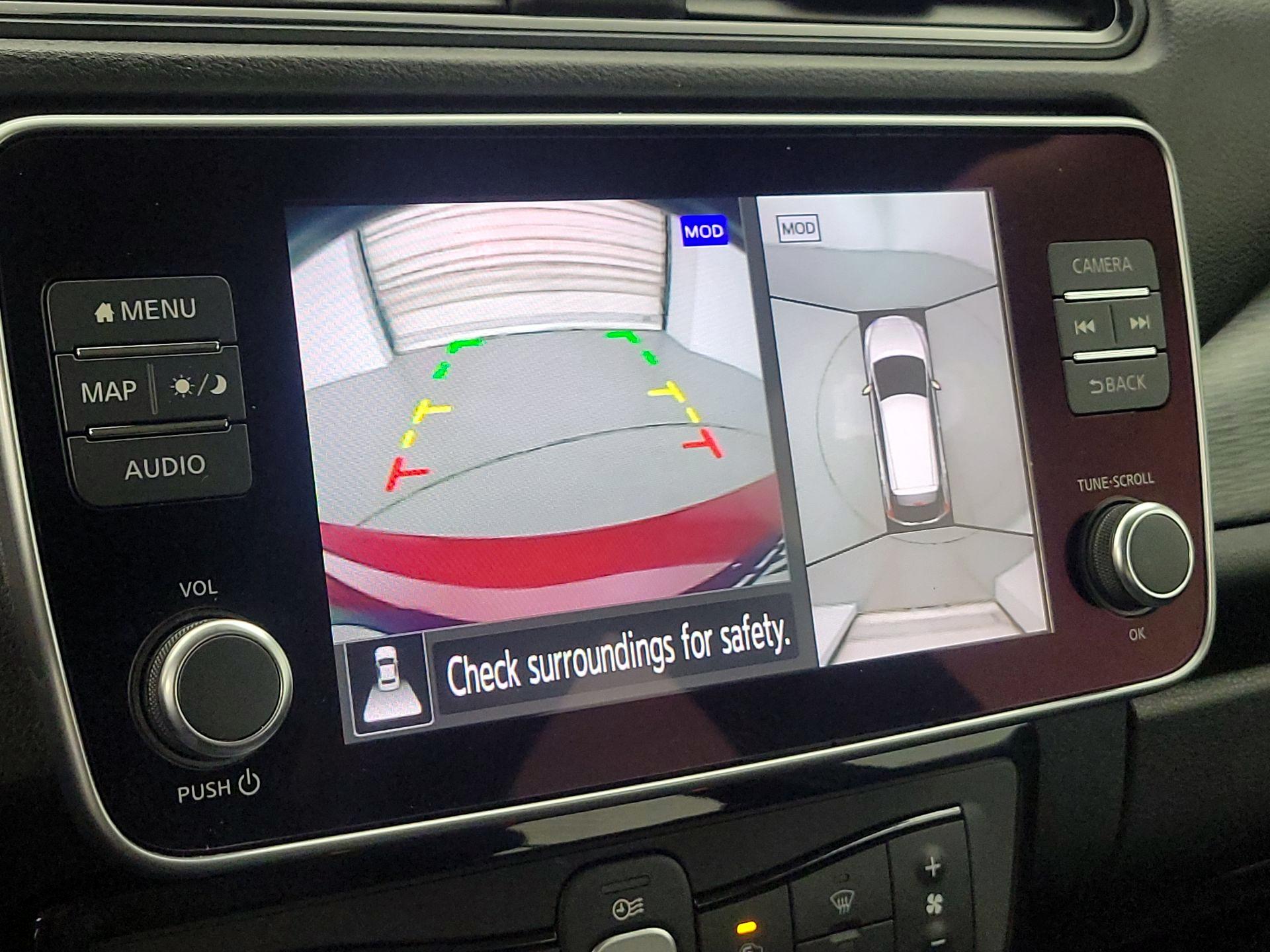 Thumbnail: 2020 Nissan Leaf - 15