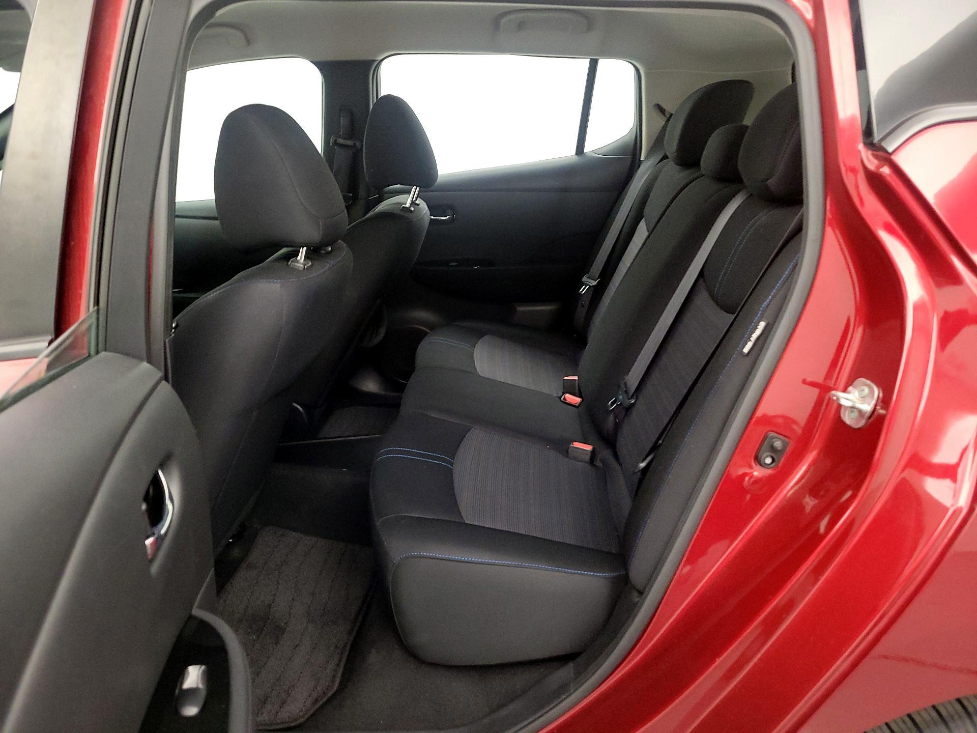 Thumbnail: 2020 Nissan Leaf - 20