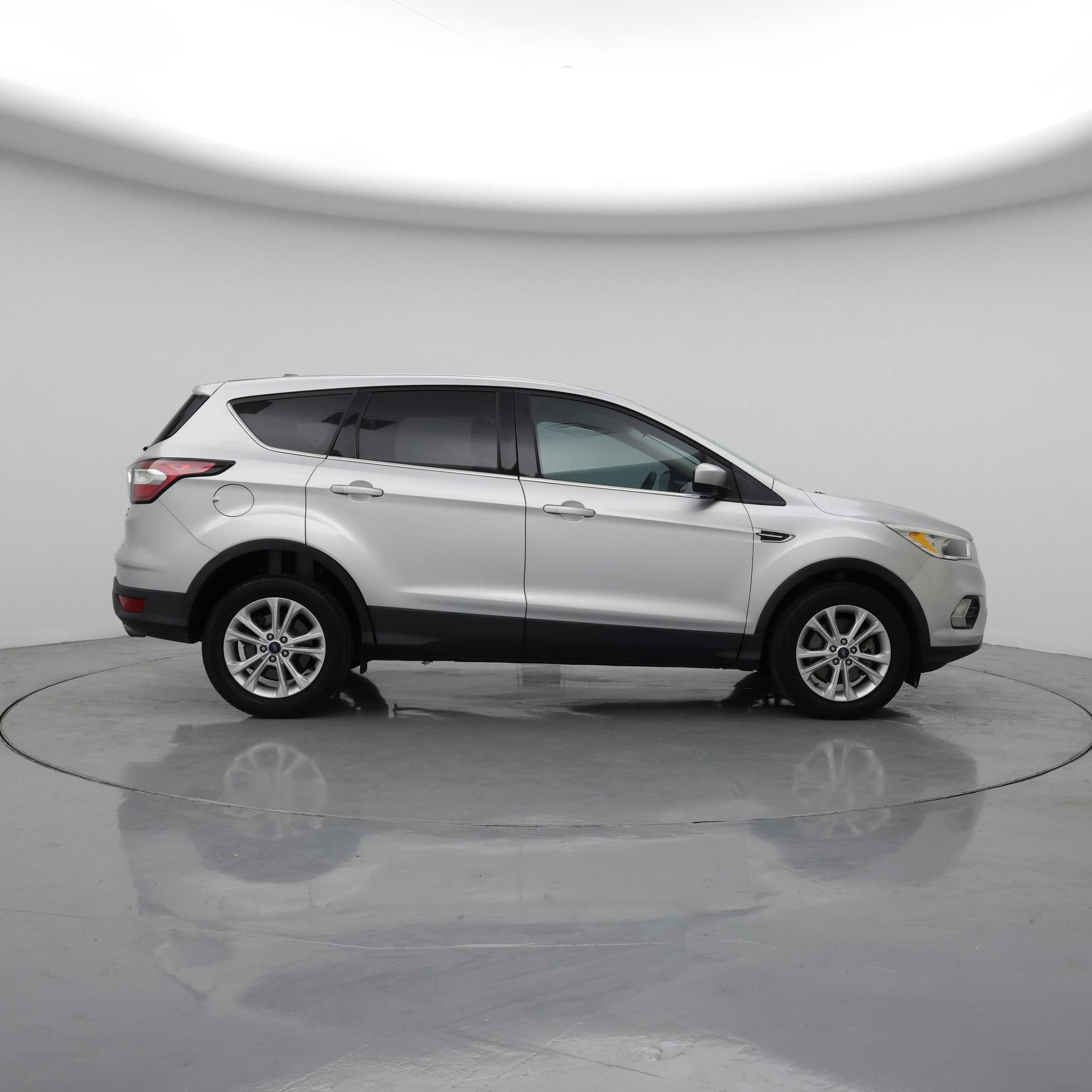 Thumbnail: 2017 Ford Escape - 7