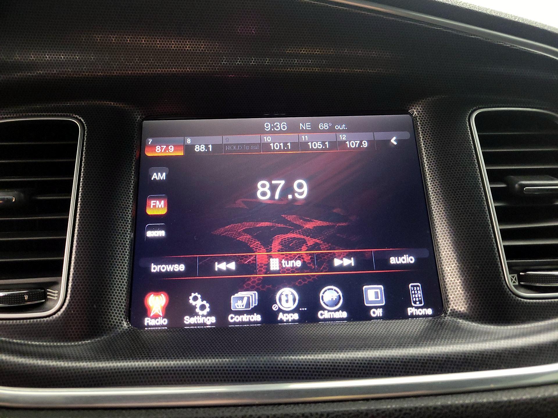 Thumbnail: 2015 Dodge Charger - 14