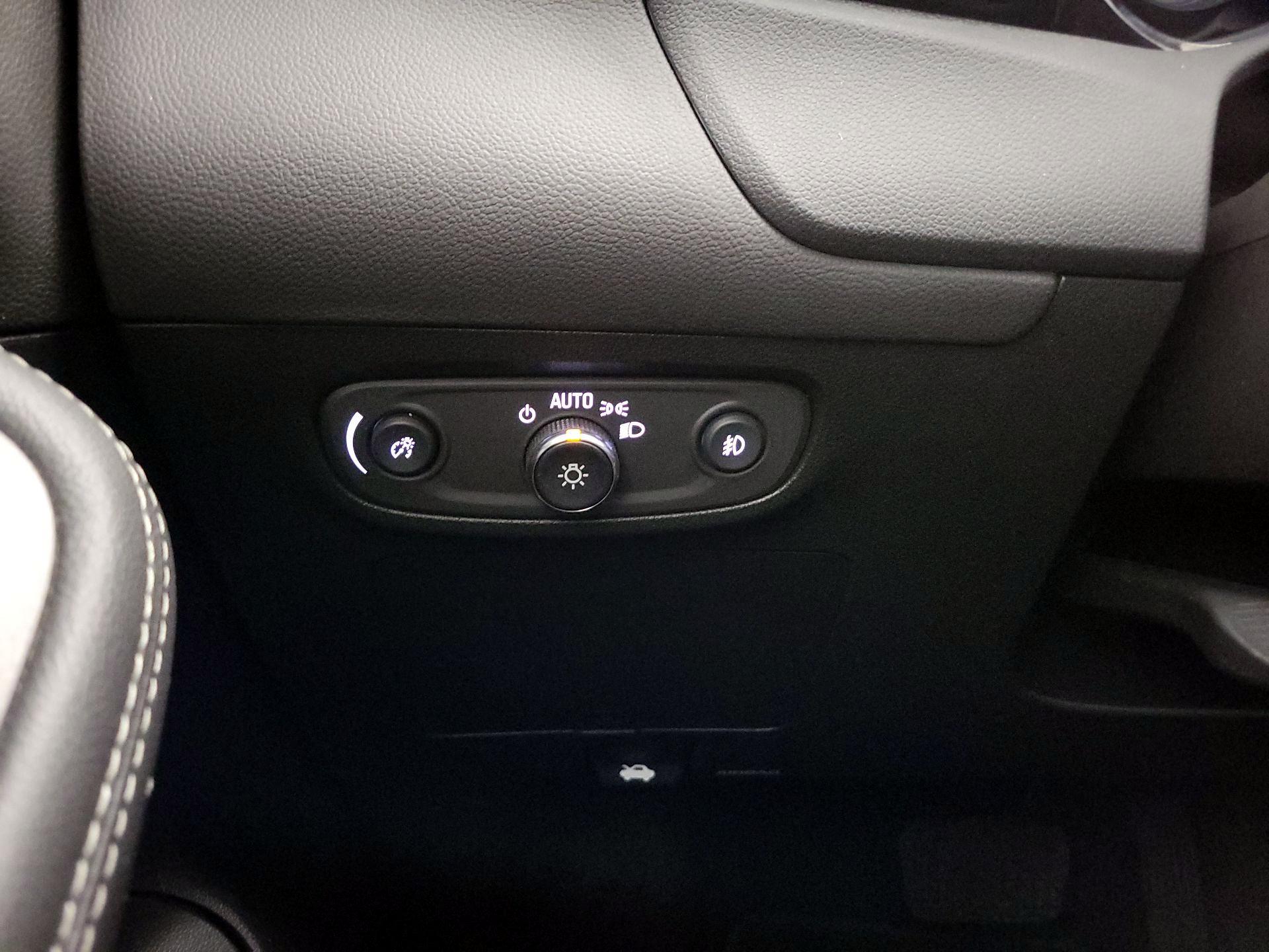 Thumbnail: 2022 Buick Encore GX - 13