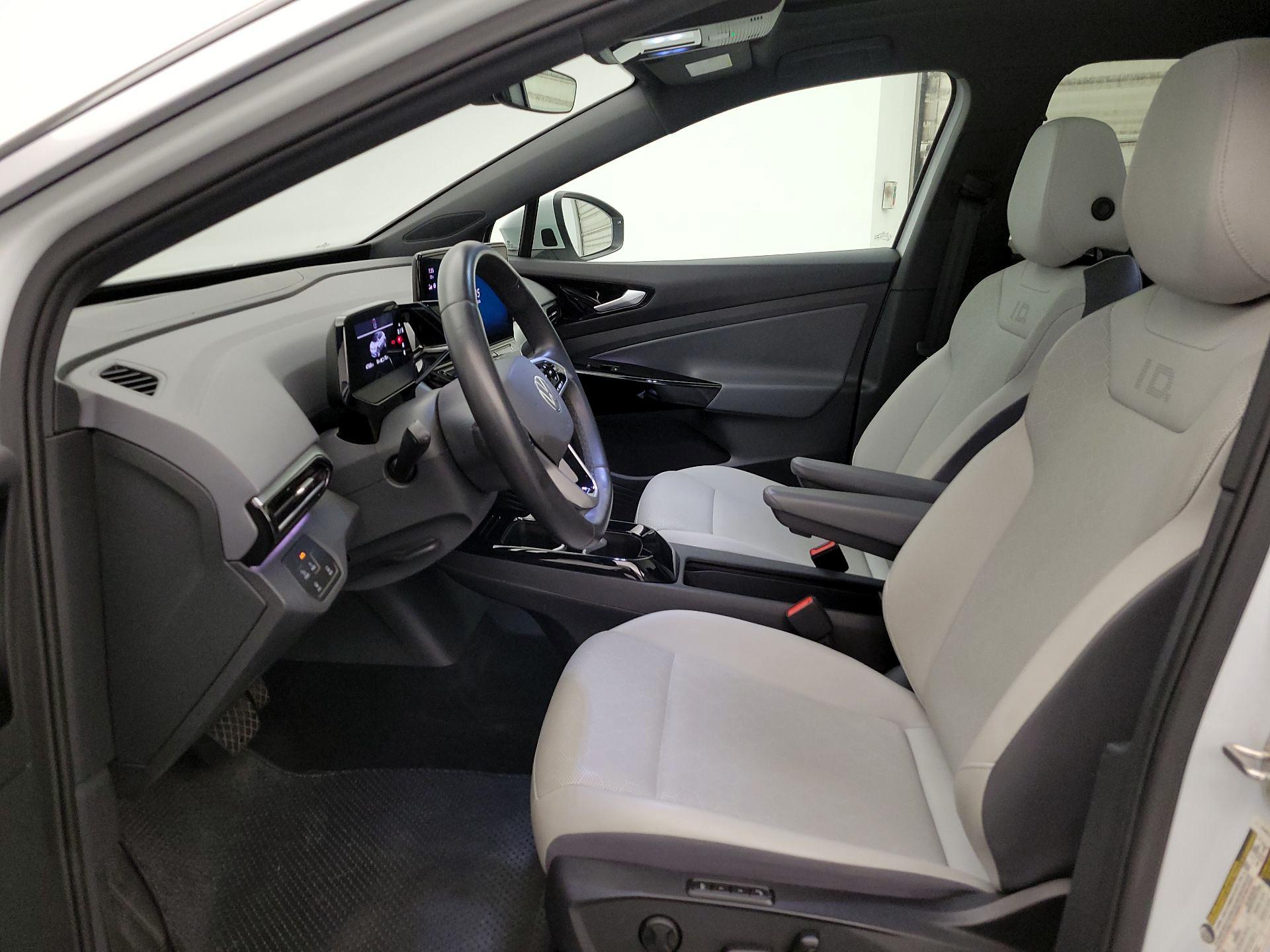 Thumbnail: 2021 Volkswagen ID.4 - 11