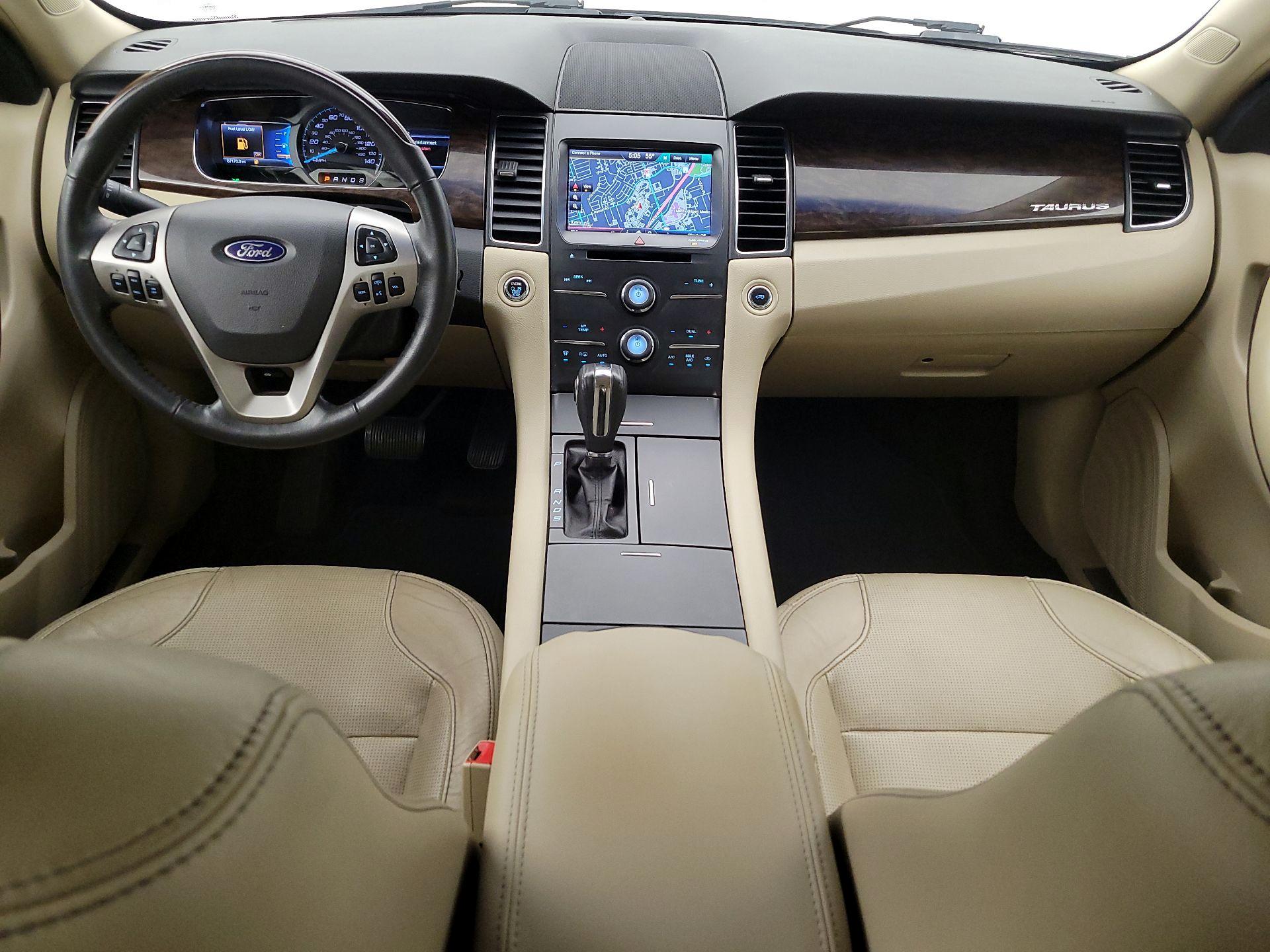 Thumbnail: 2015 Ford Taurus - 9