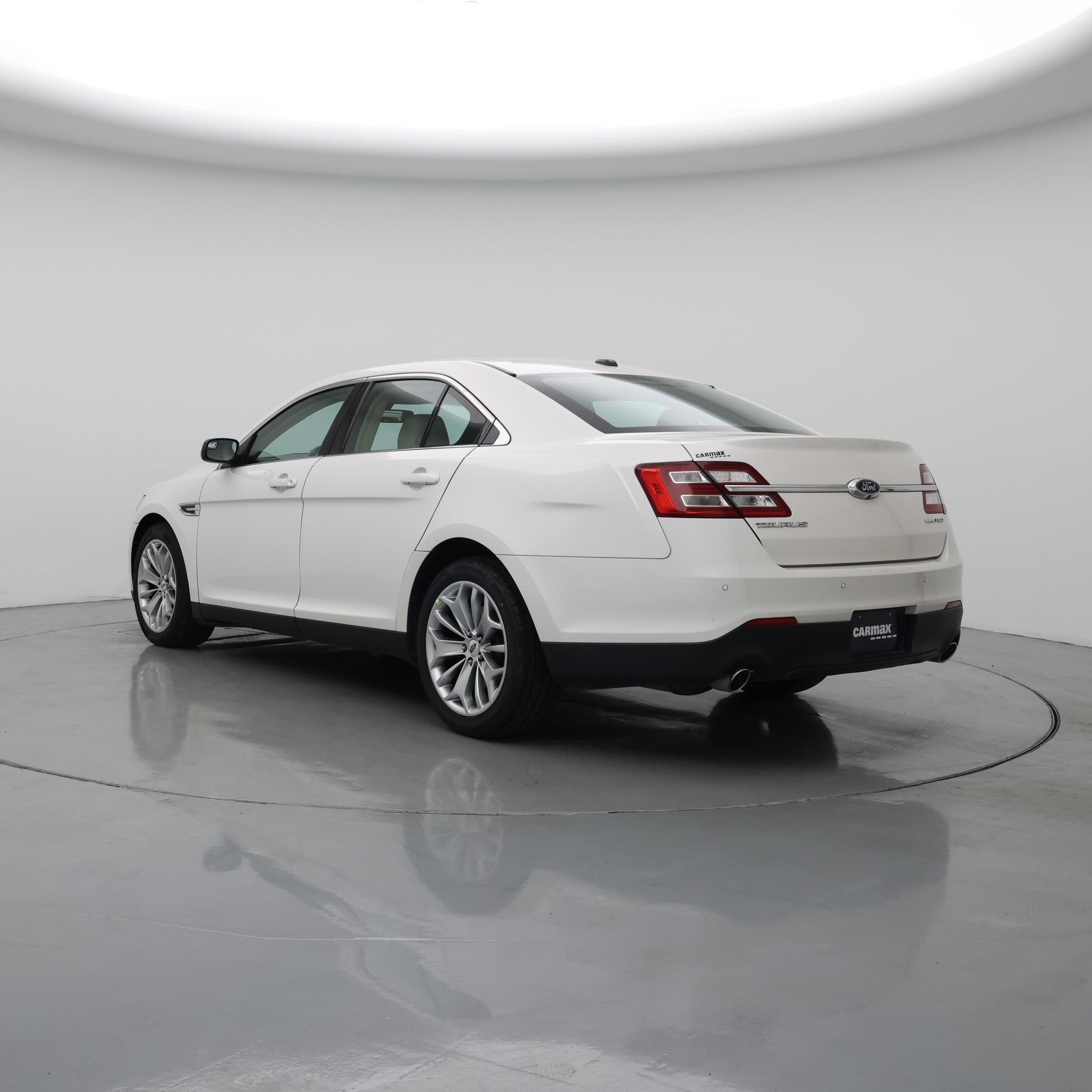 Thumbnail: 2015 Ford Taurus - 2