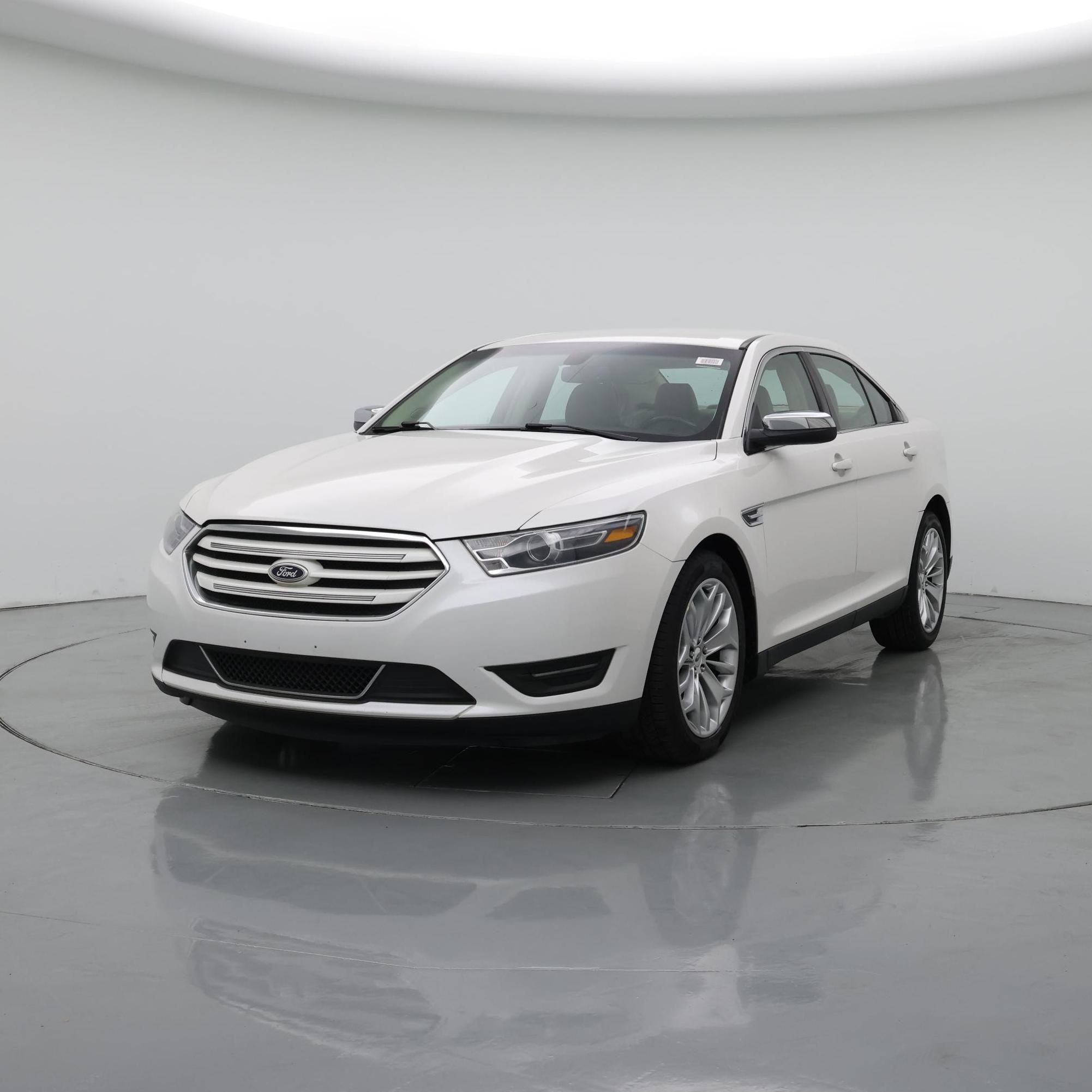 Thumbnail: 2015 Ford Taurus - 4