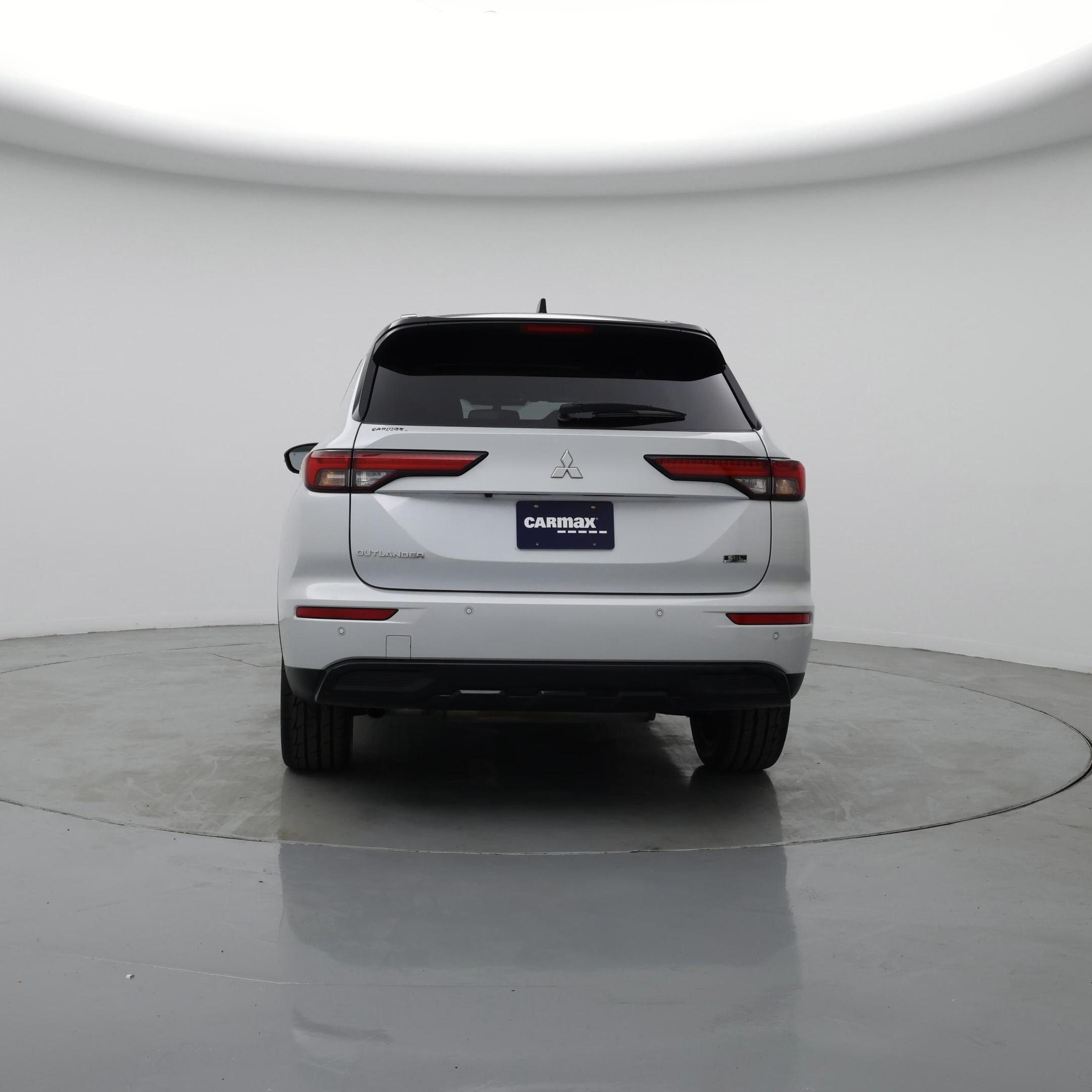 Thumbnail: 2024 Mitsubishi Outlander - 6