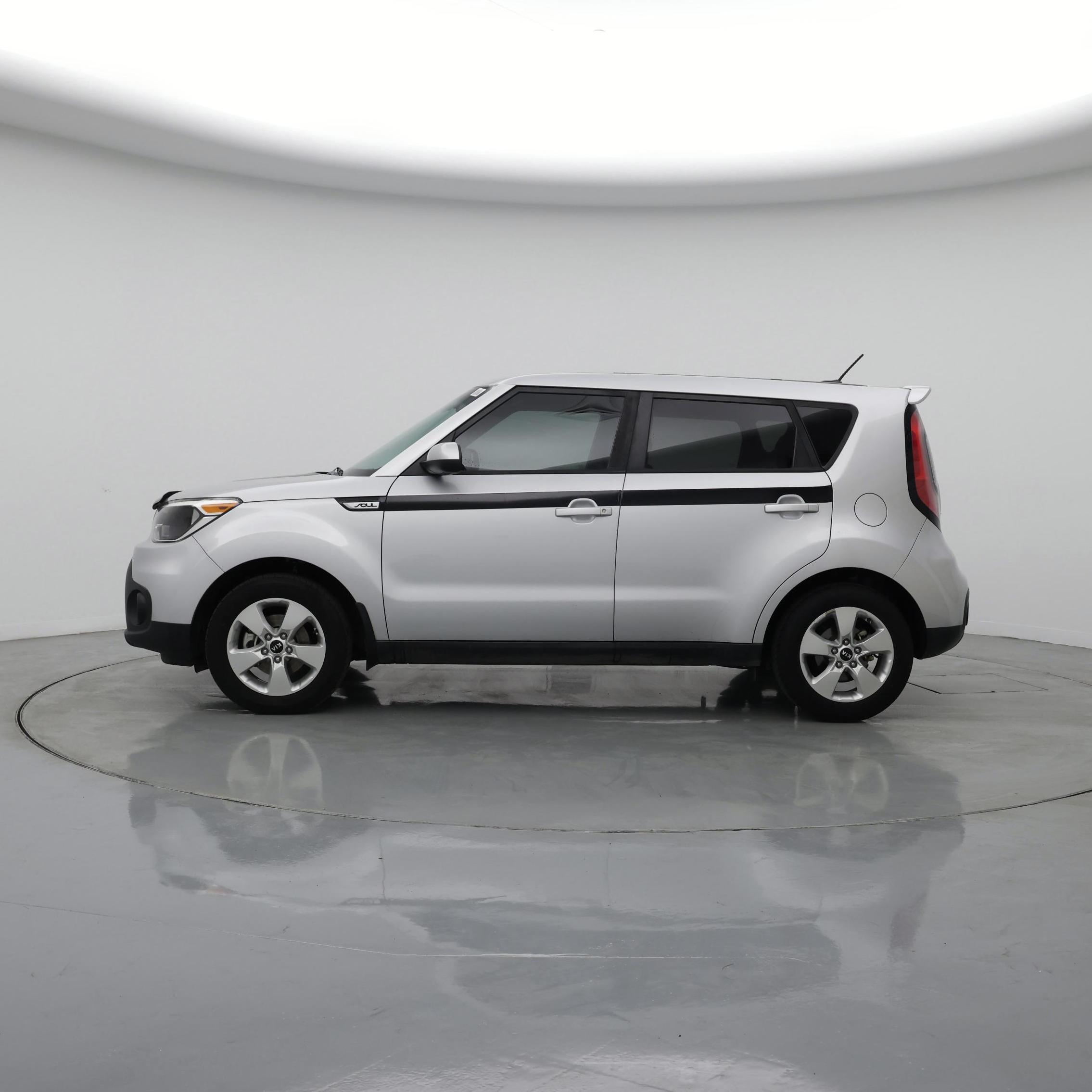 Thumbnail: 2017 Kia Soul - 3