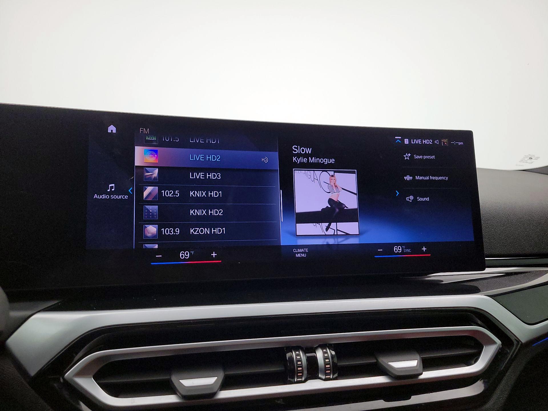 Thumbnail: 2024 BMW 3 Series - 16