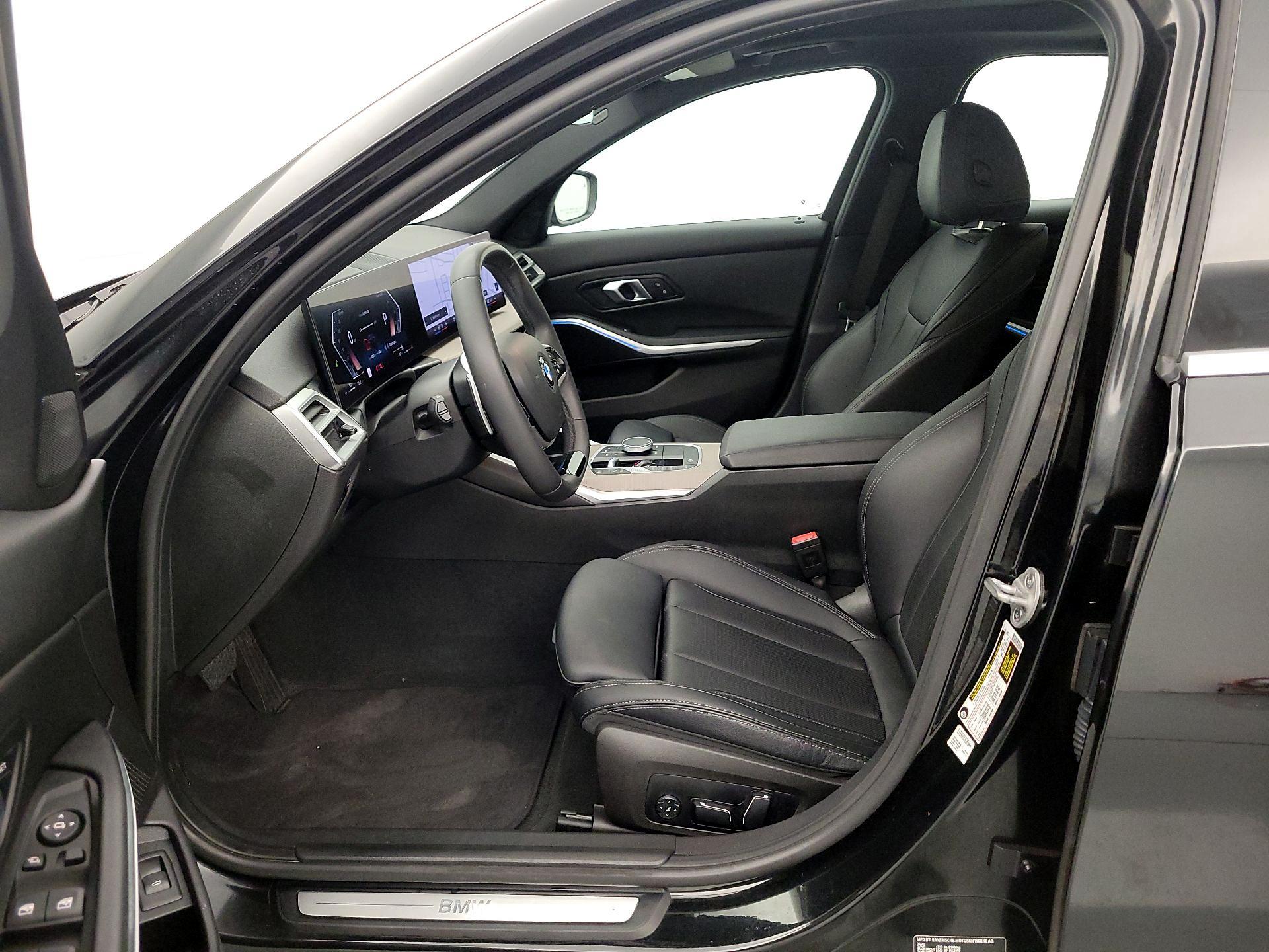 Thumbnail: 2025 BMW 3 Series - 11