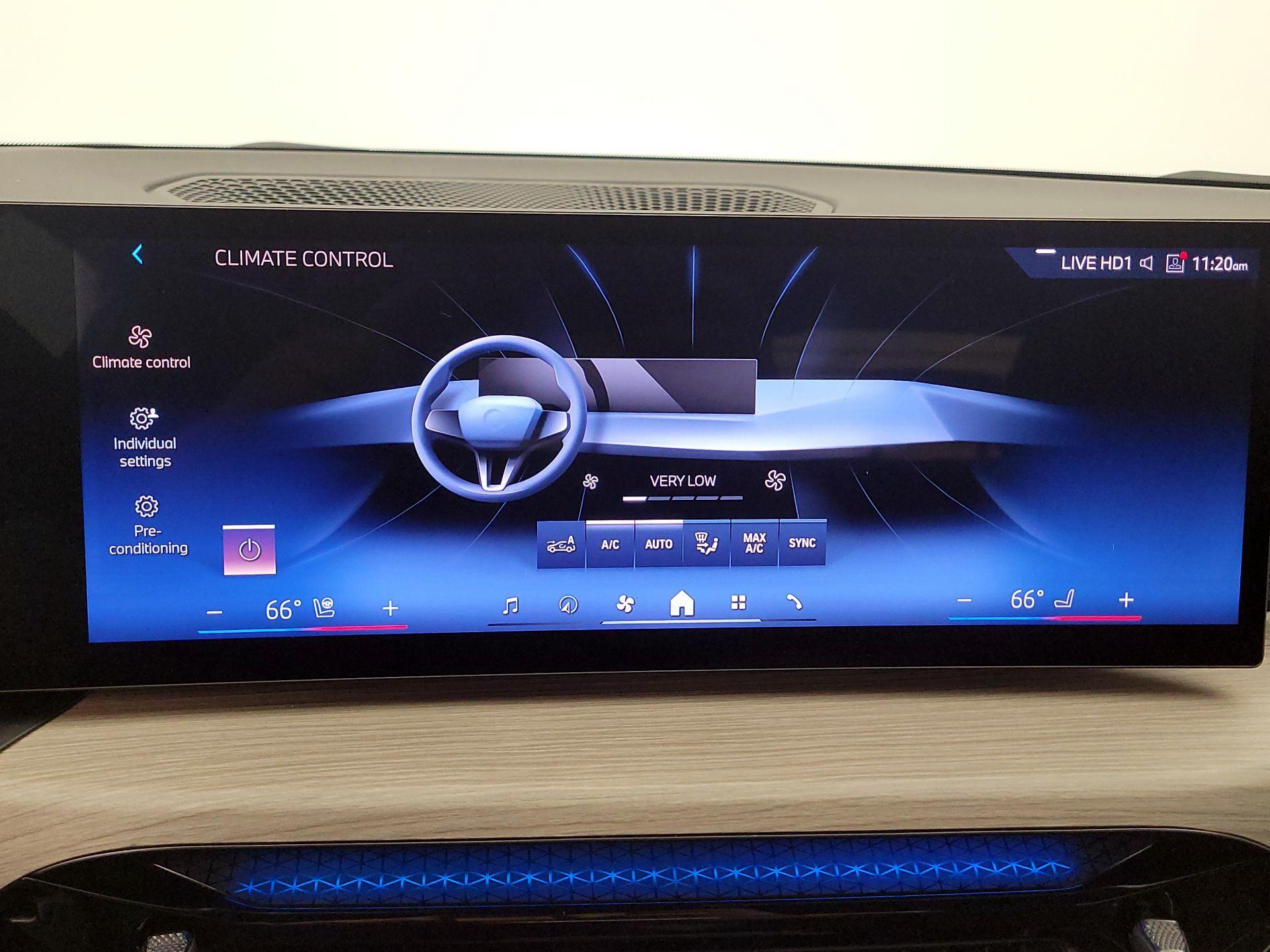 Thumbnail: 2025 BMW 3 Series - 17