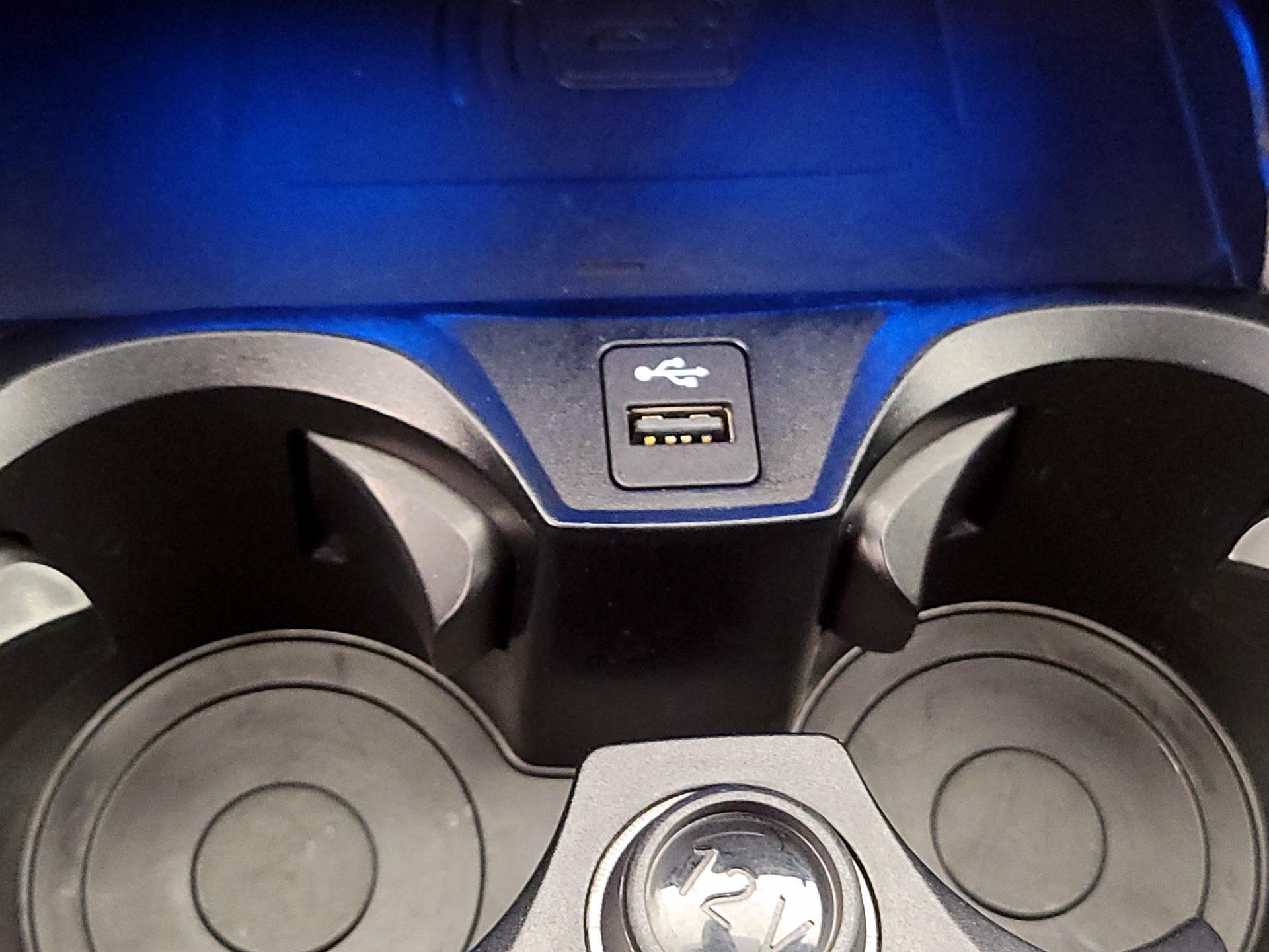 Thumbnail: 2025 BMW 3 Series - 19