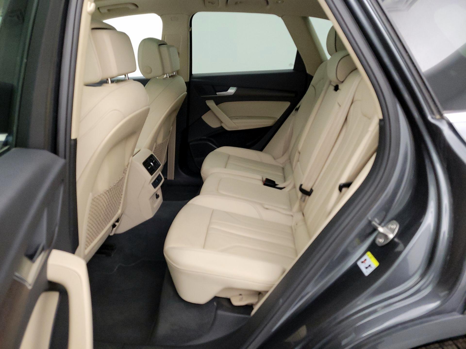 Thumbnail: 2024 Audi Q5 - 20