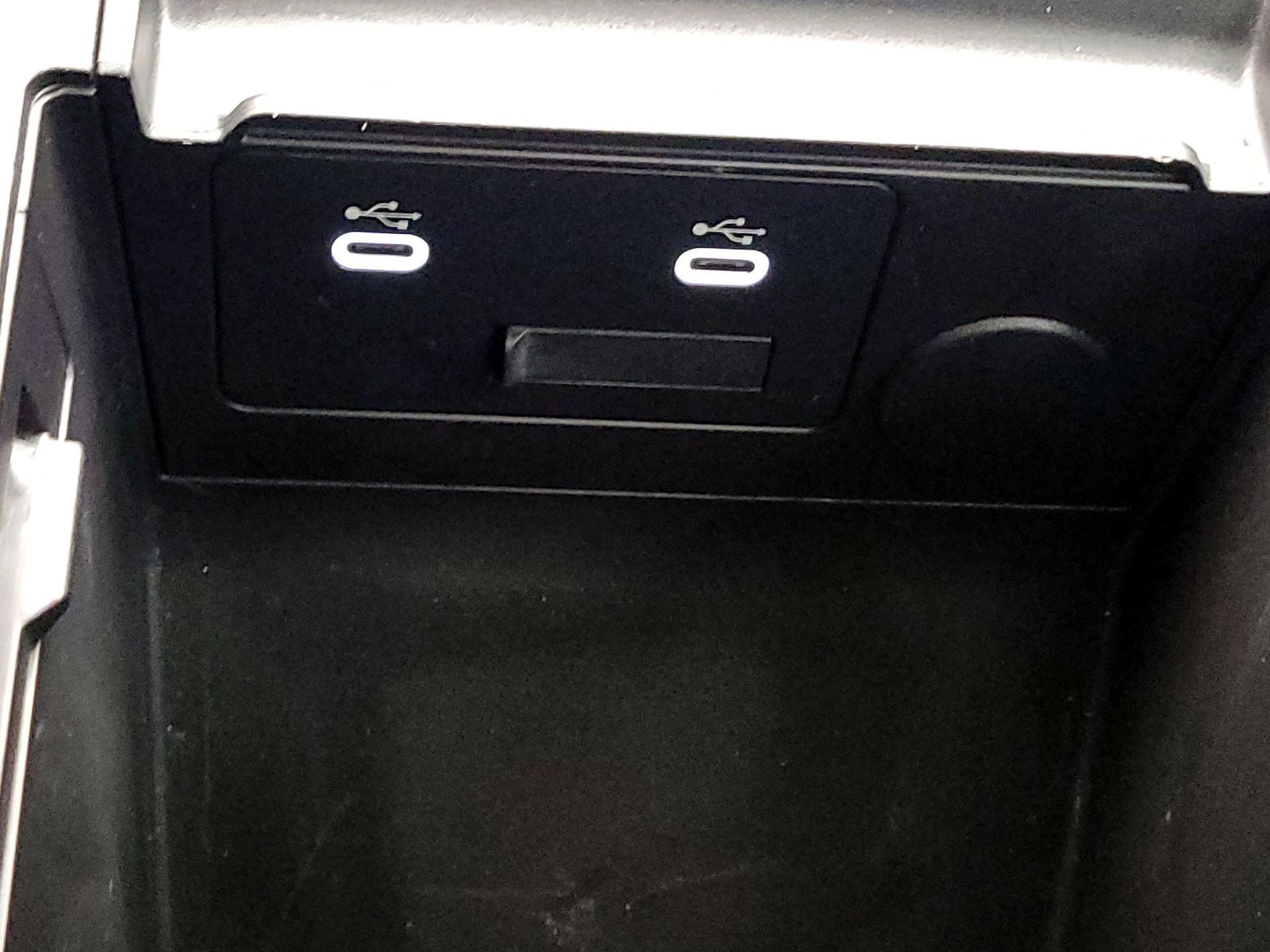 Thumbnail: 2025 Mazda Mazda3 - 18