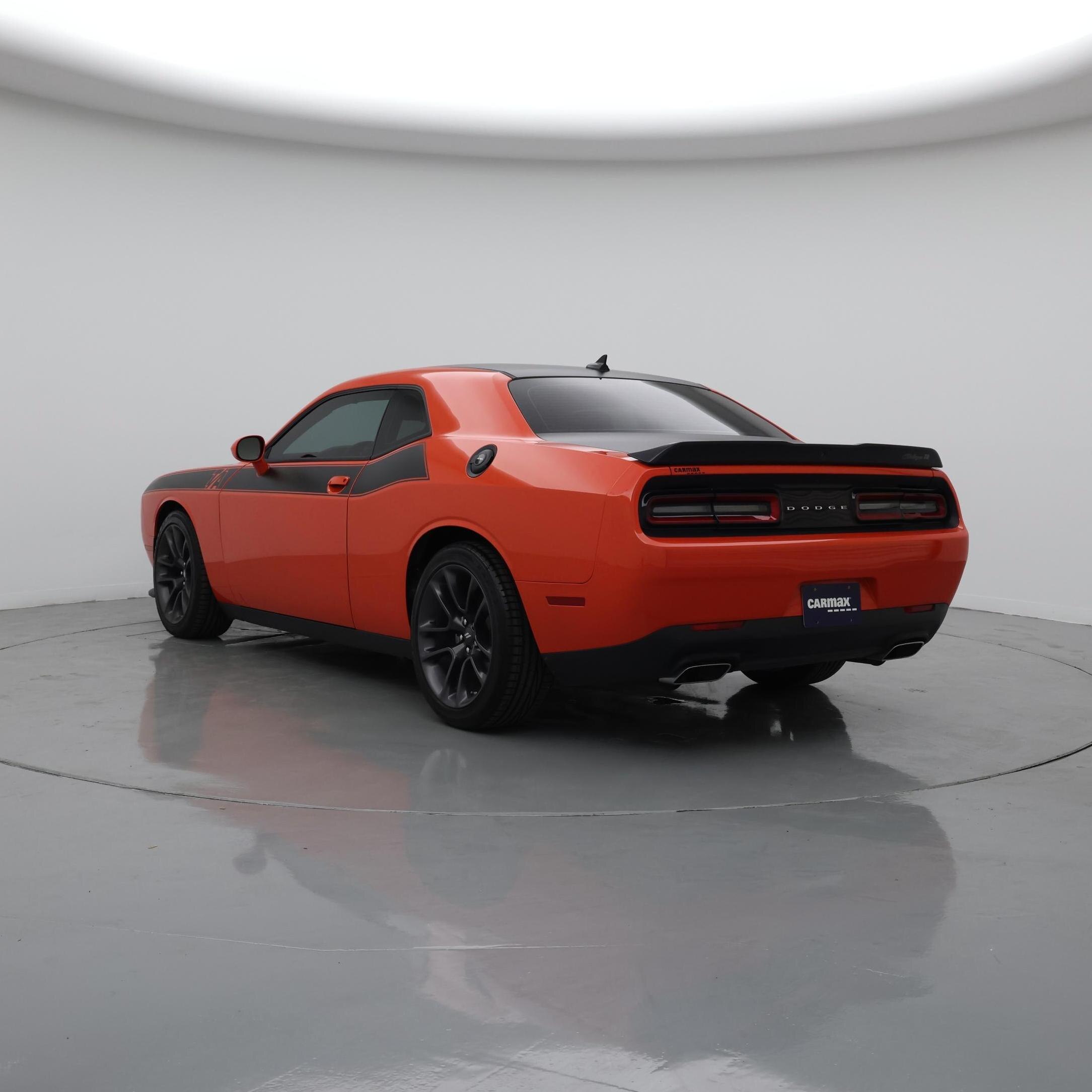 Thumbnail: 2022 Dodge Challenger - 2