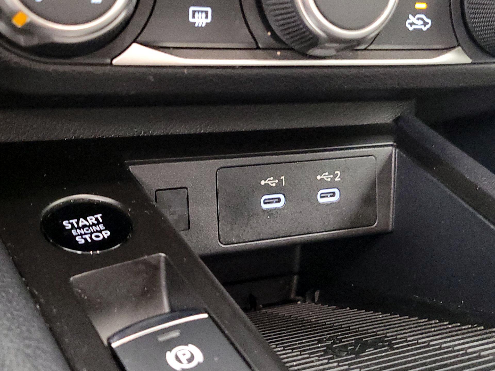 Thumbnail: 2025 Nissan Kicks - 18