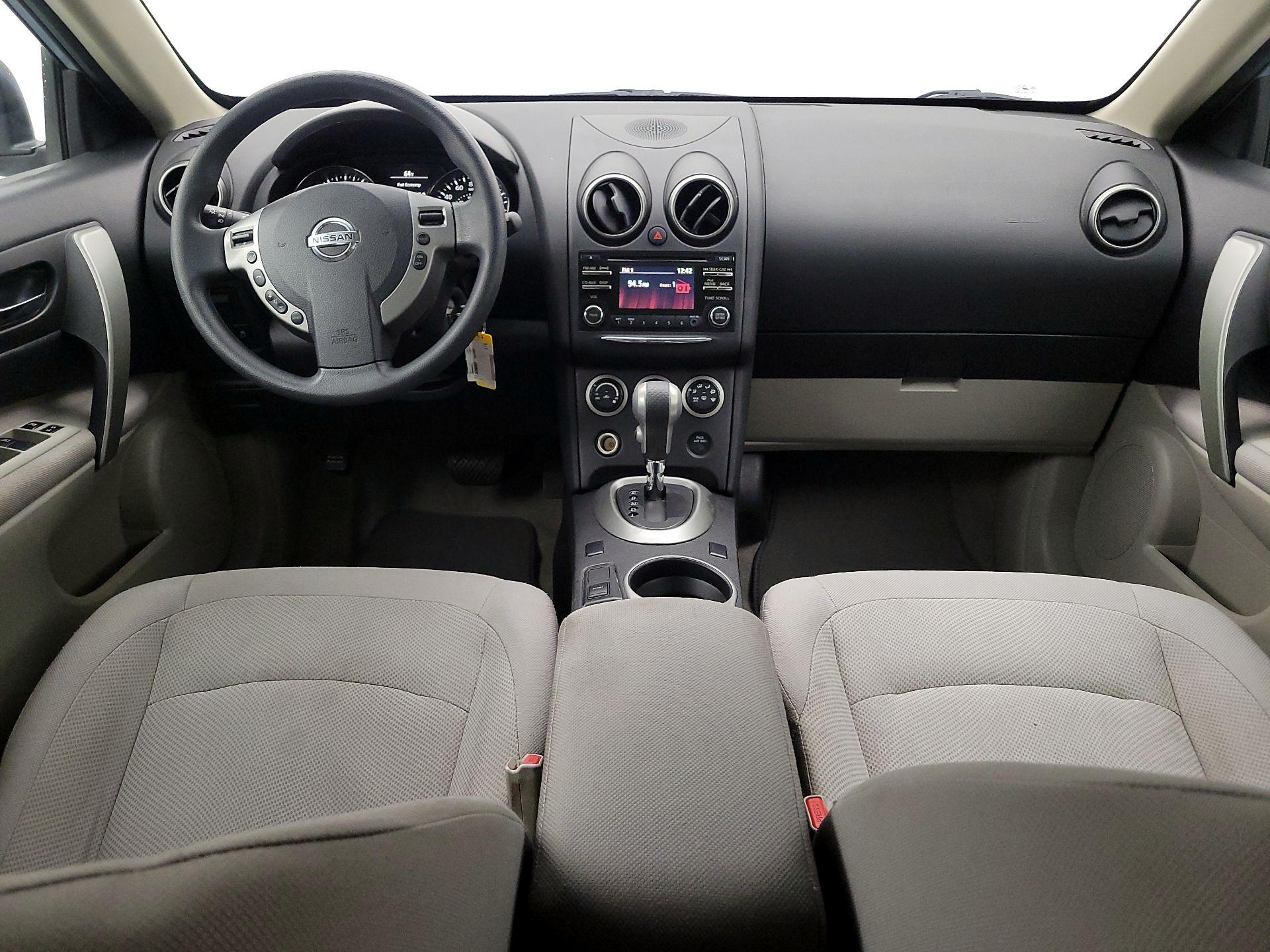 Thumbnail: 2015 Nissan Rogue - 9