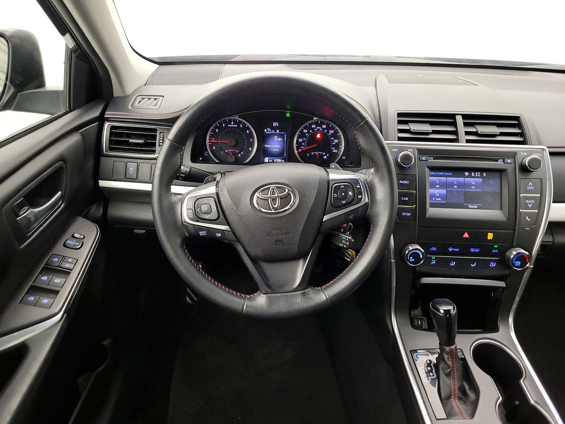 Thumbnail: 2017 Toyota Camry - 10