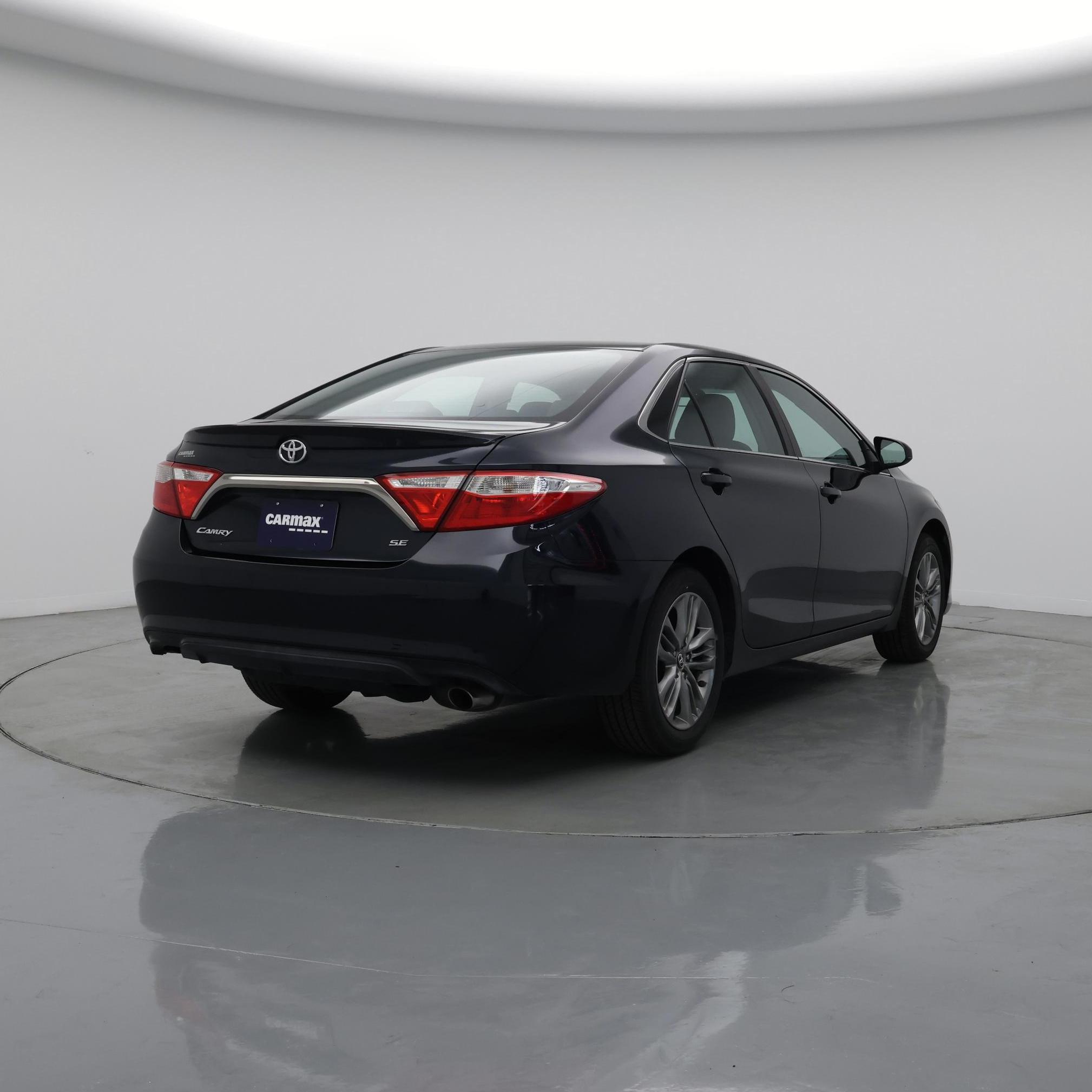 Thumbnail: 2017 Toyota Camry - 8