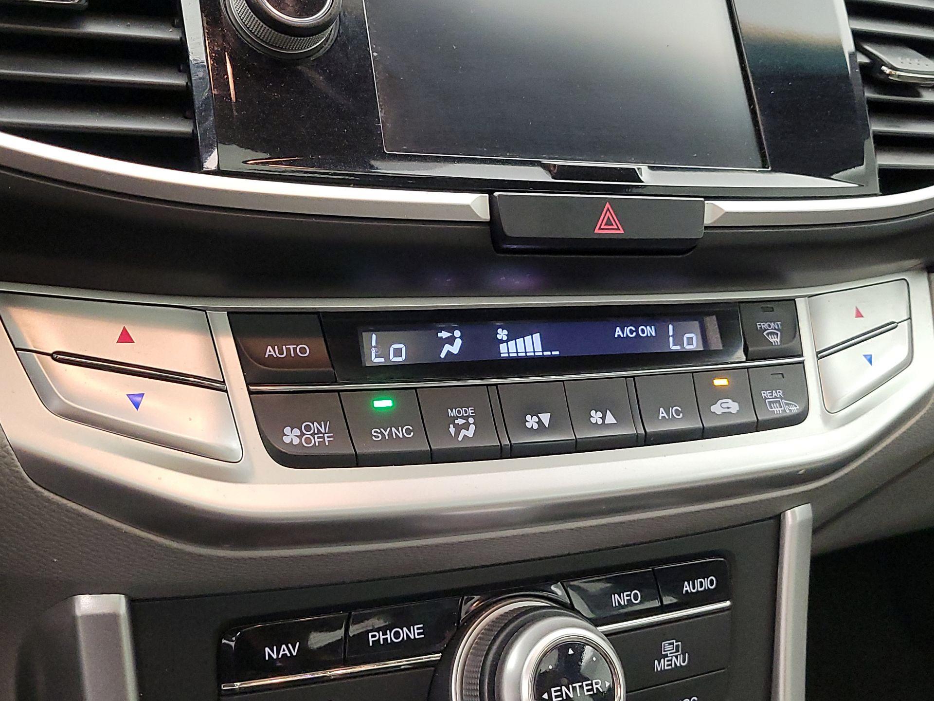 Thumbnail: 2014 Honda Accord - 17