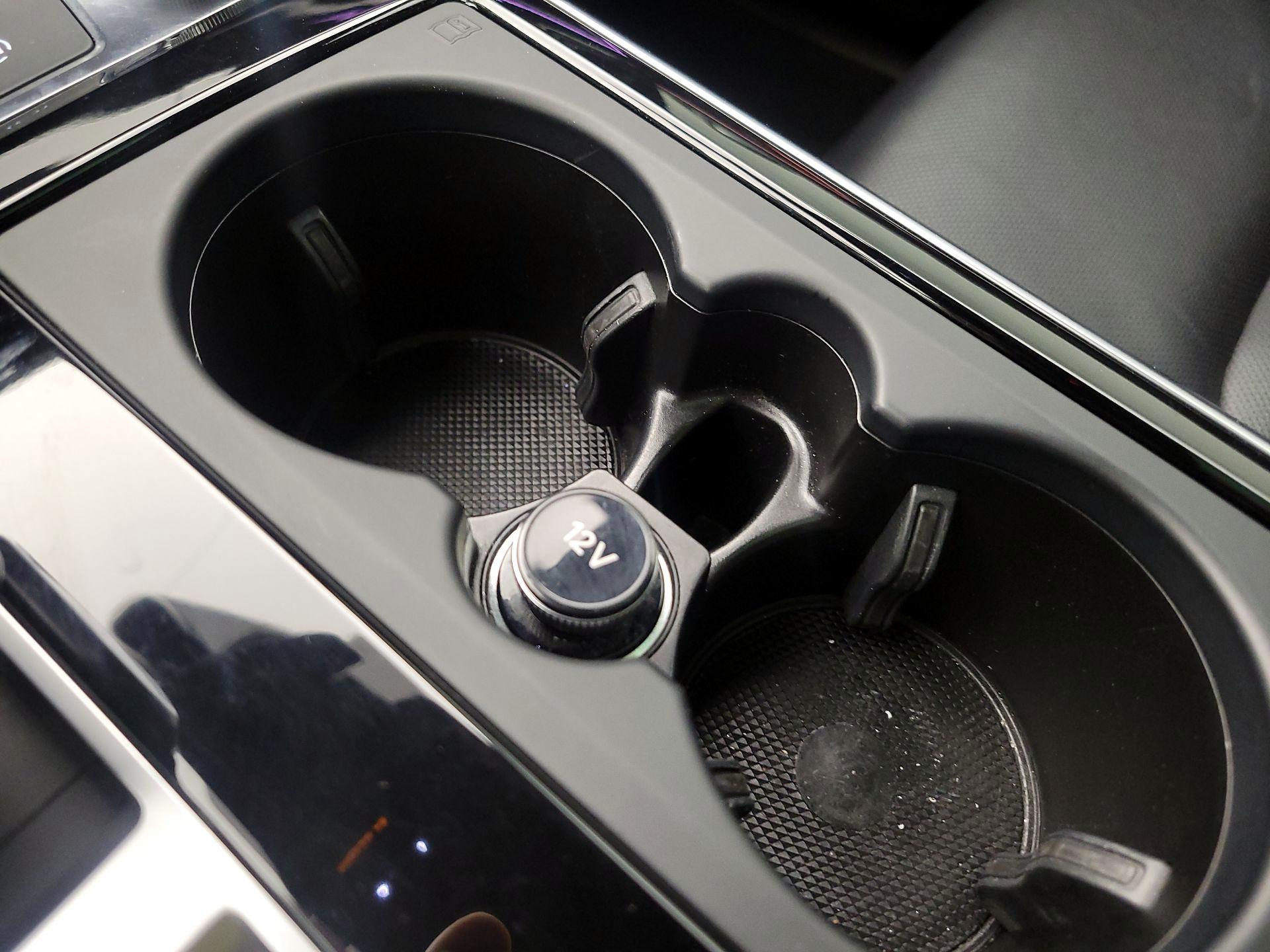 Thumbnail: 2021 Audi Q8 - 19