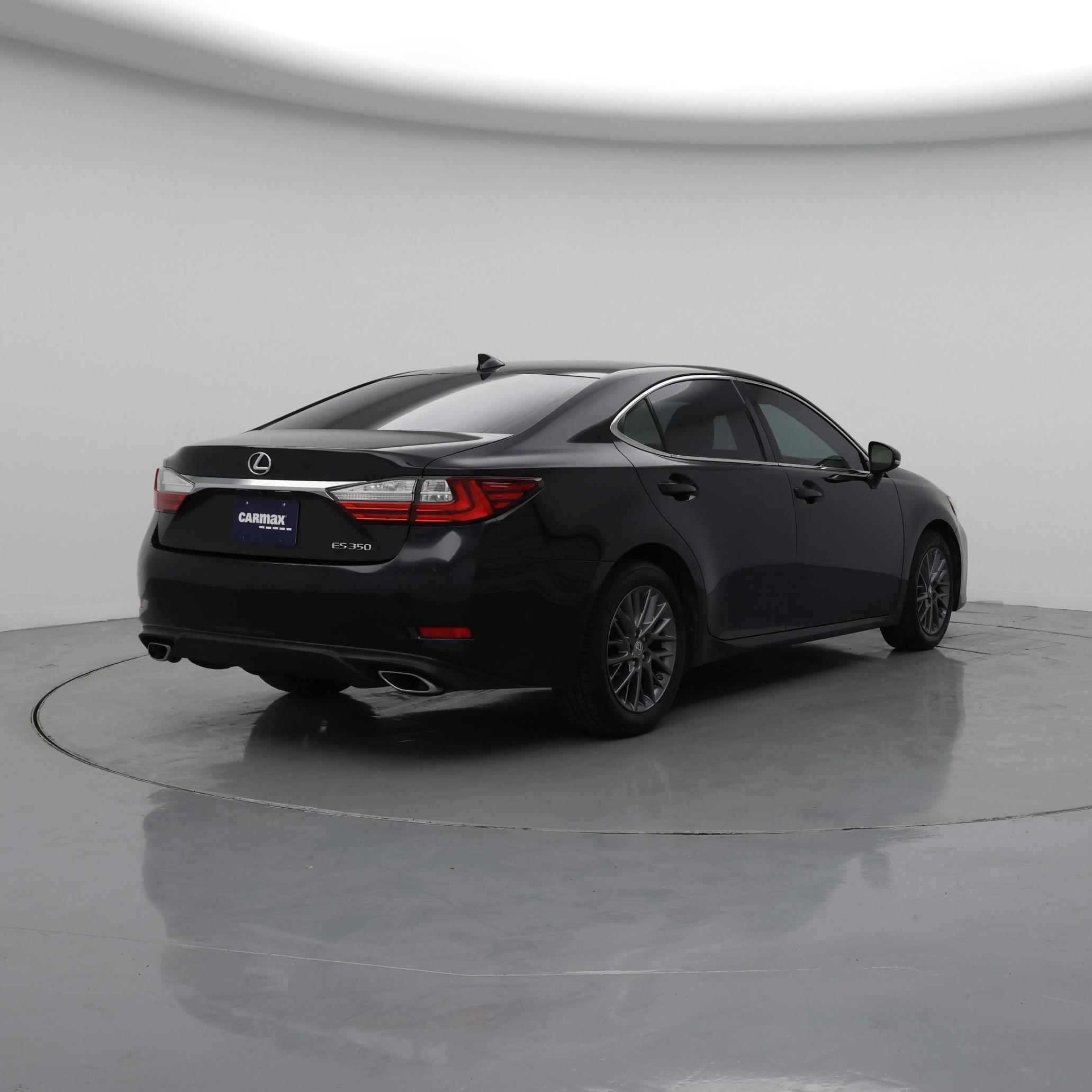 Thumbnail: 2018 Lexus ES - 8