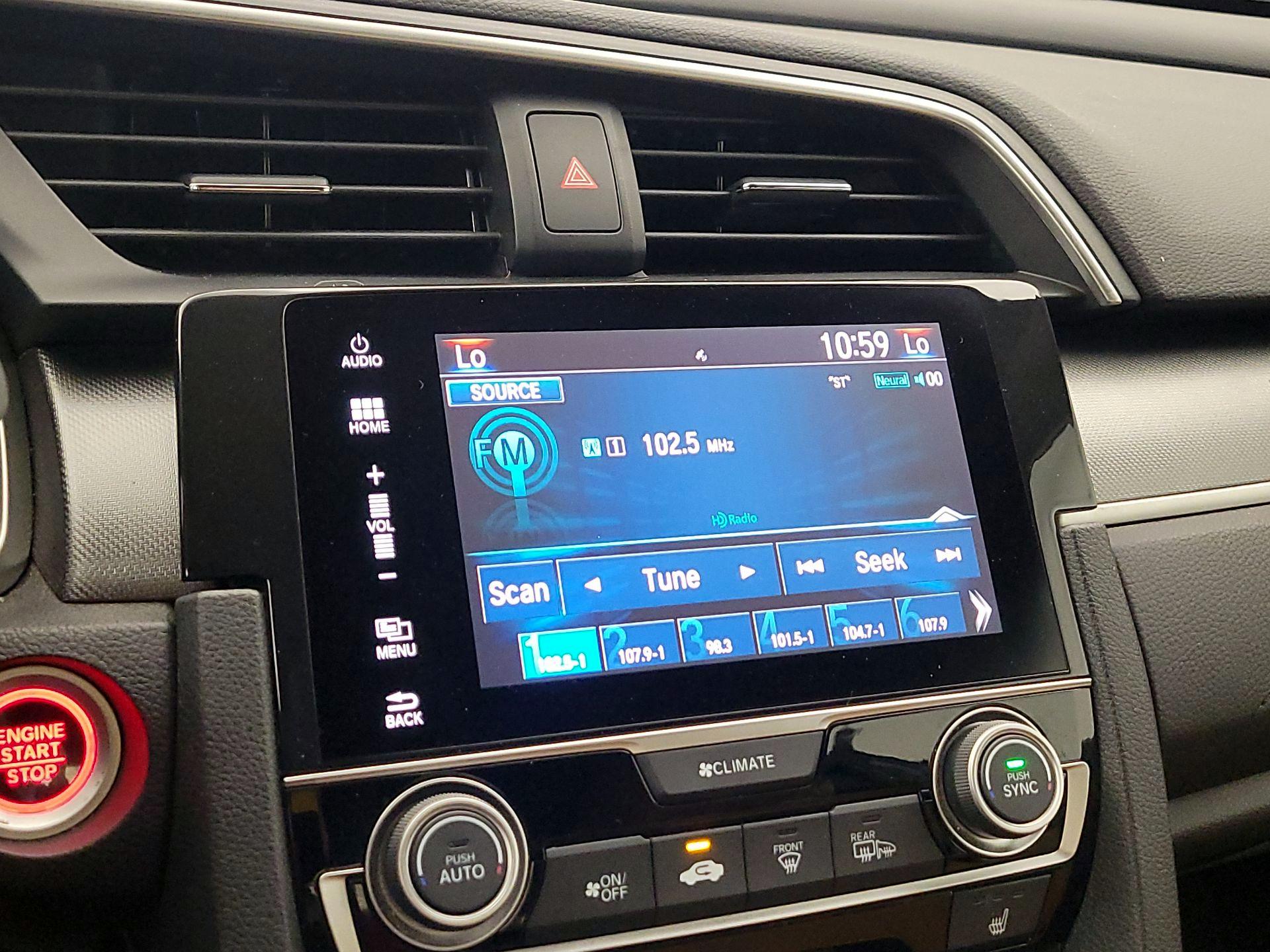 Thumbnail: 2017 Honda Civic - 15