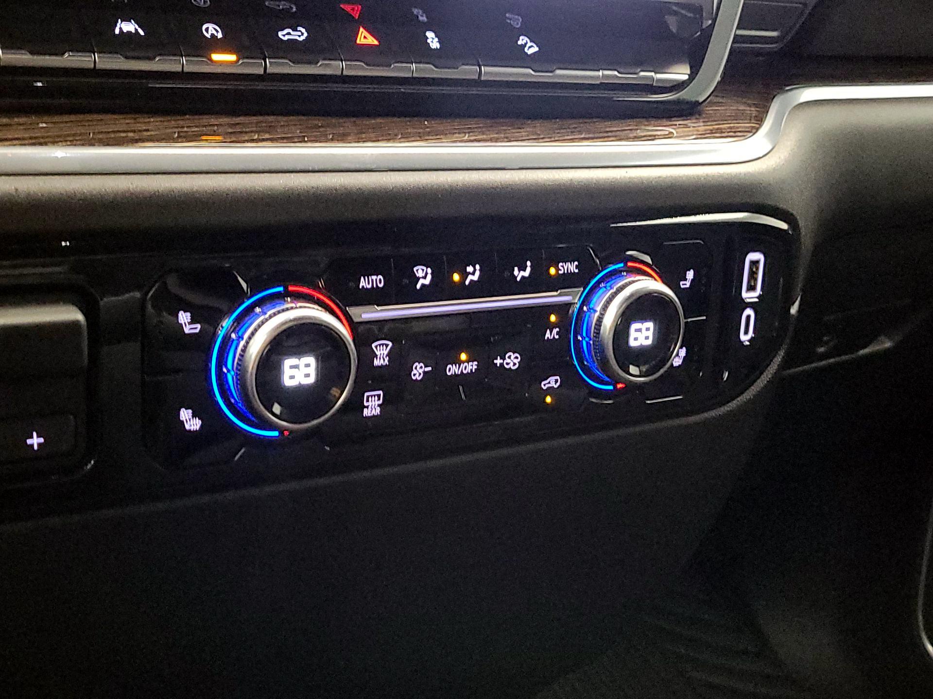 Thumbnail: 2024 GMC Sierra 1500 - 17