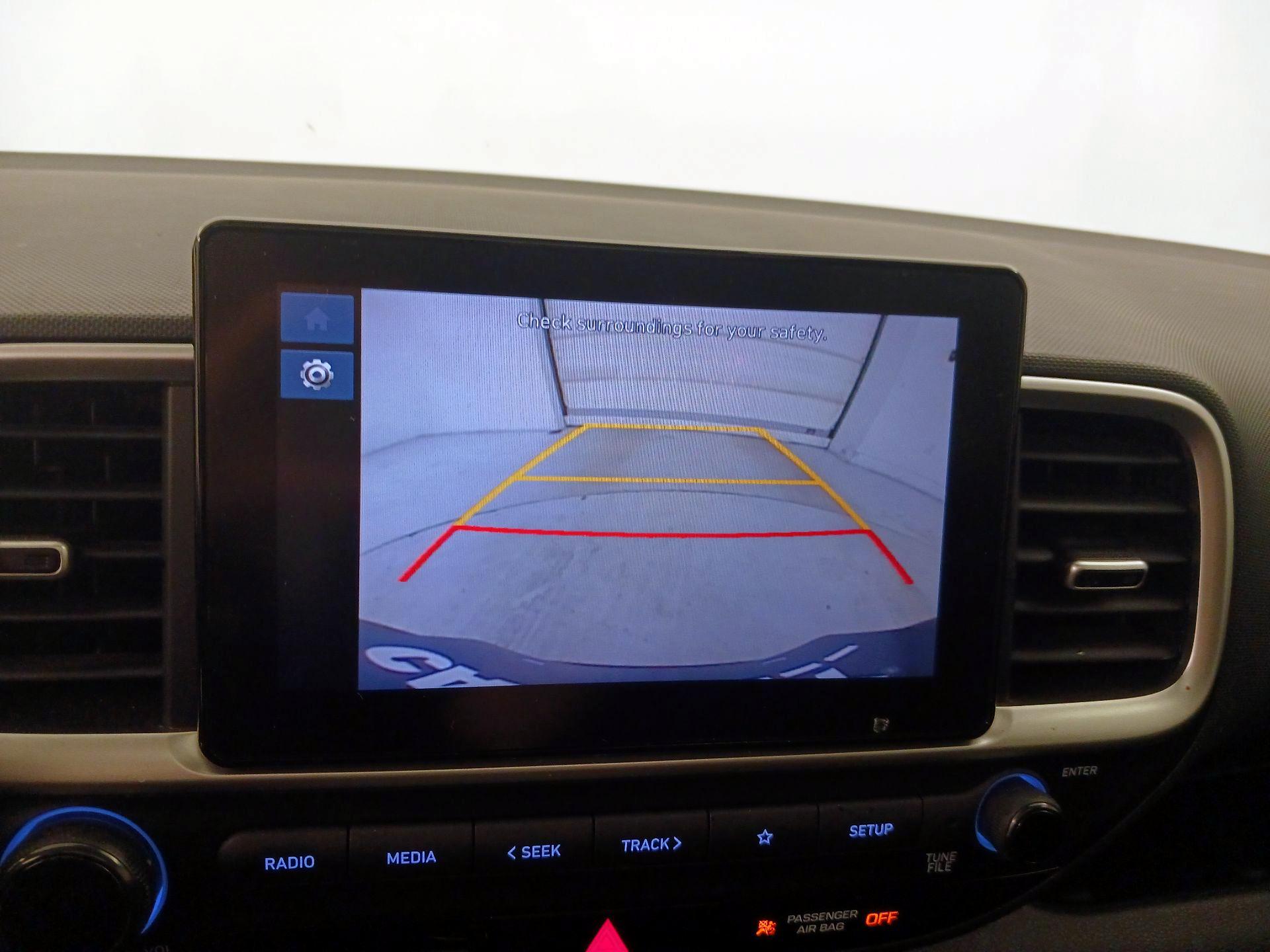 Thumbnail: 2023 Hyundai Venue - 14