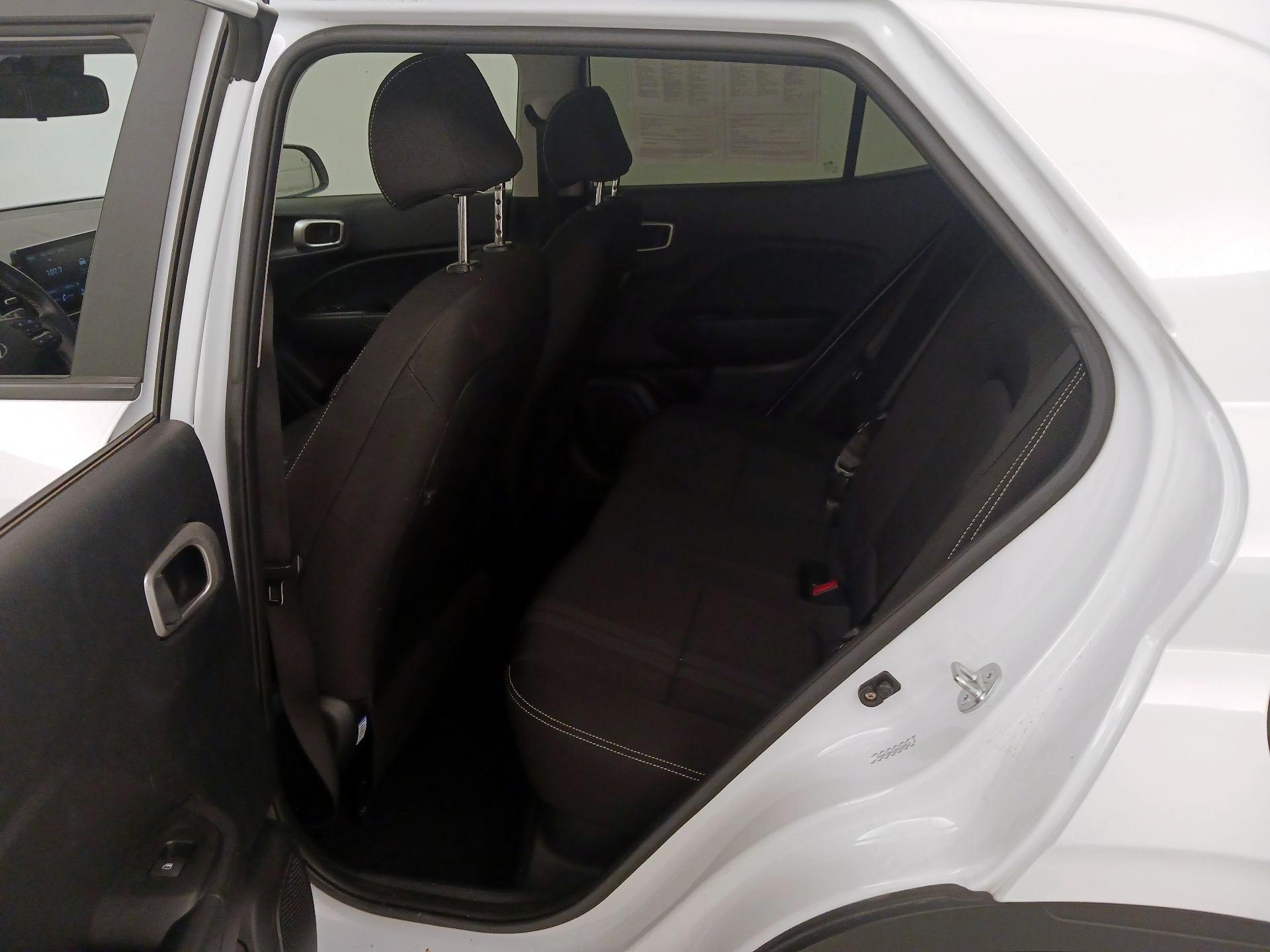 Thumbnail: 2023 Hyundai Venue - 20