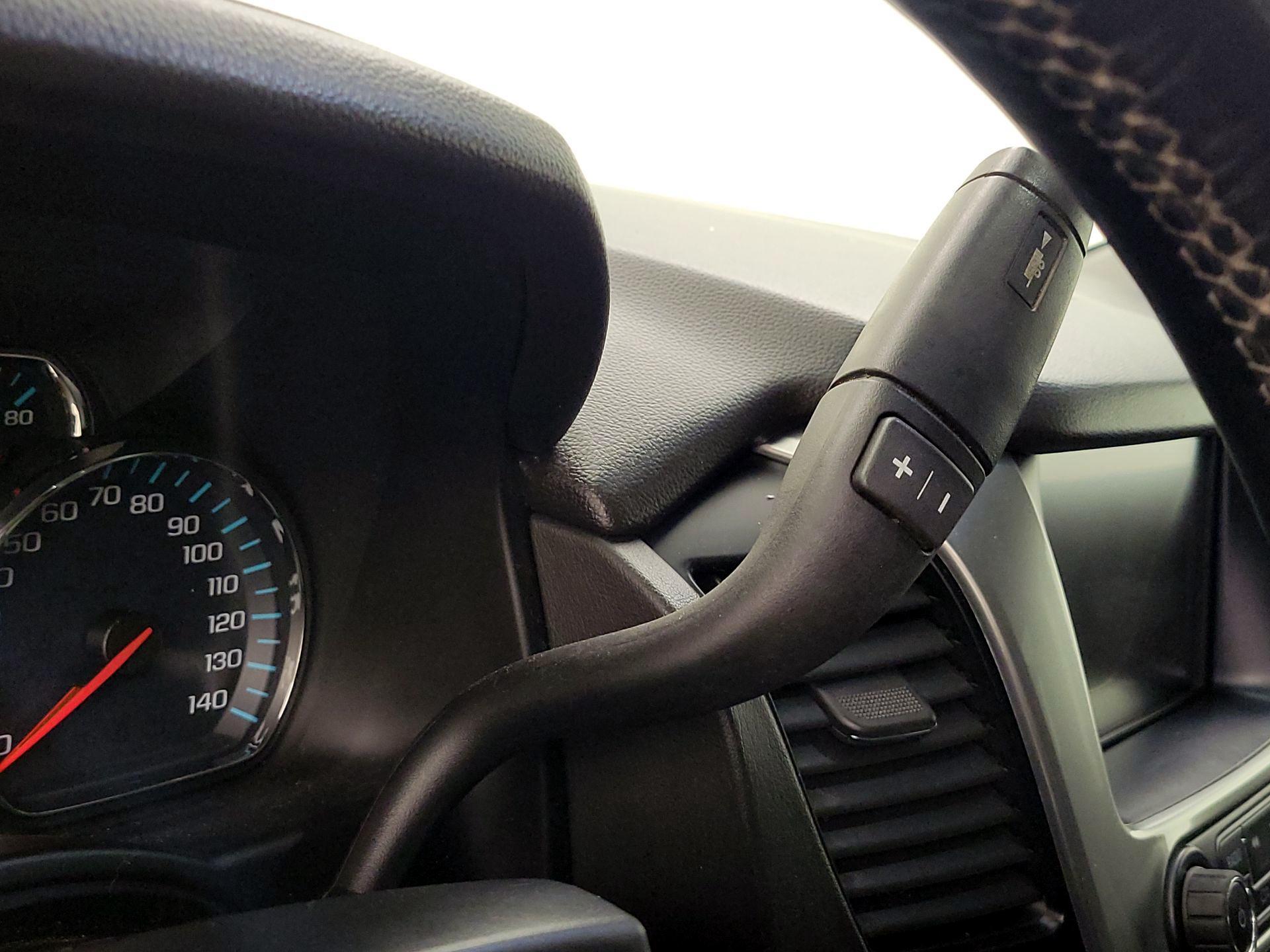 Thumbnail: 2019 Chevrolet Tahoe - 16