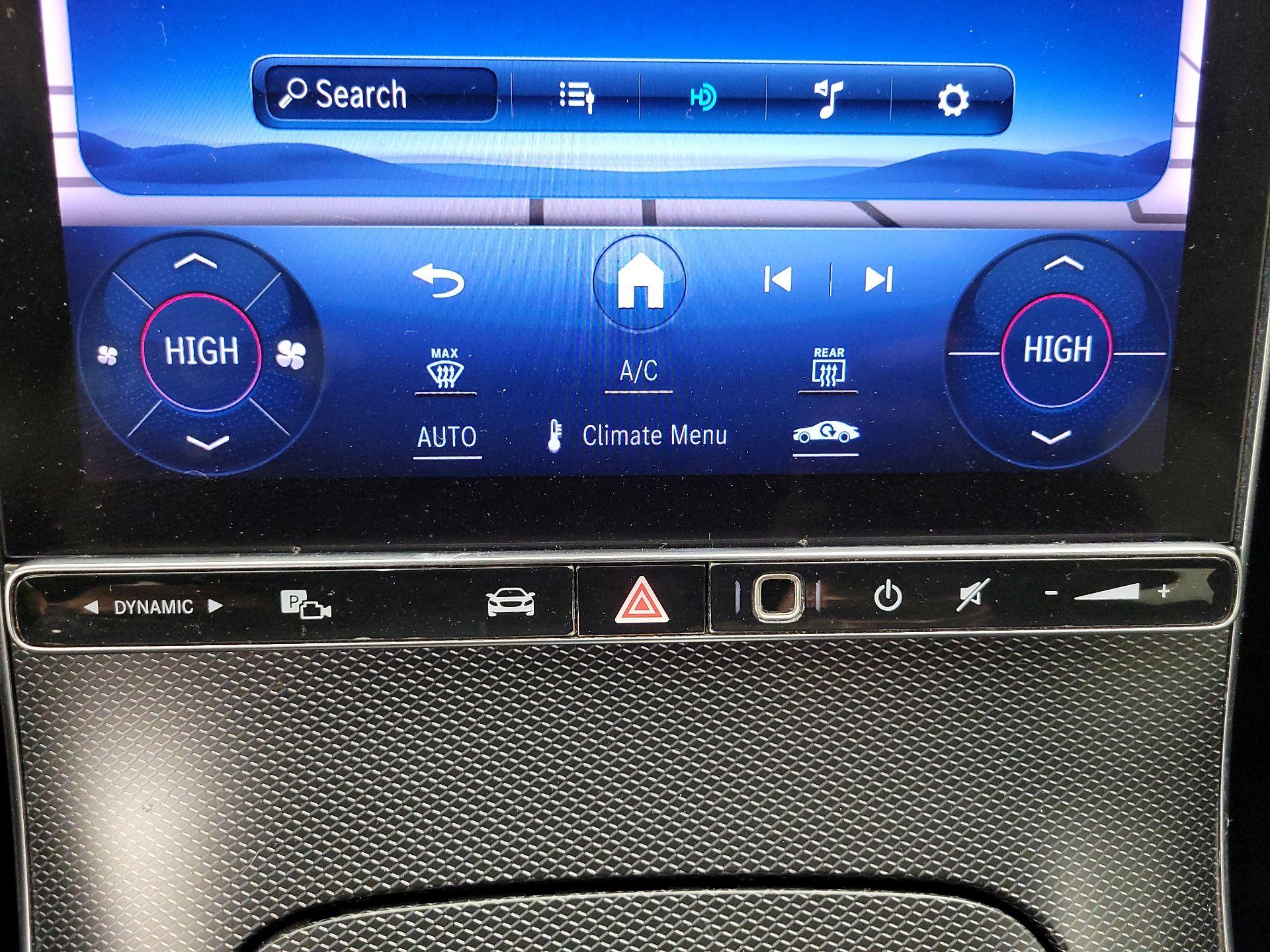 Thumbnail: 2023 Mercedes-Benz C-Class - 17