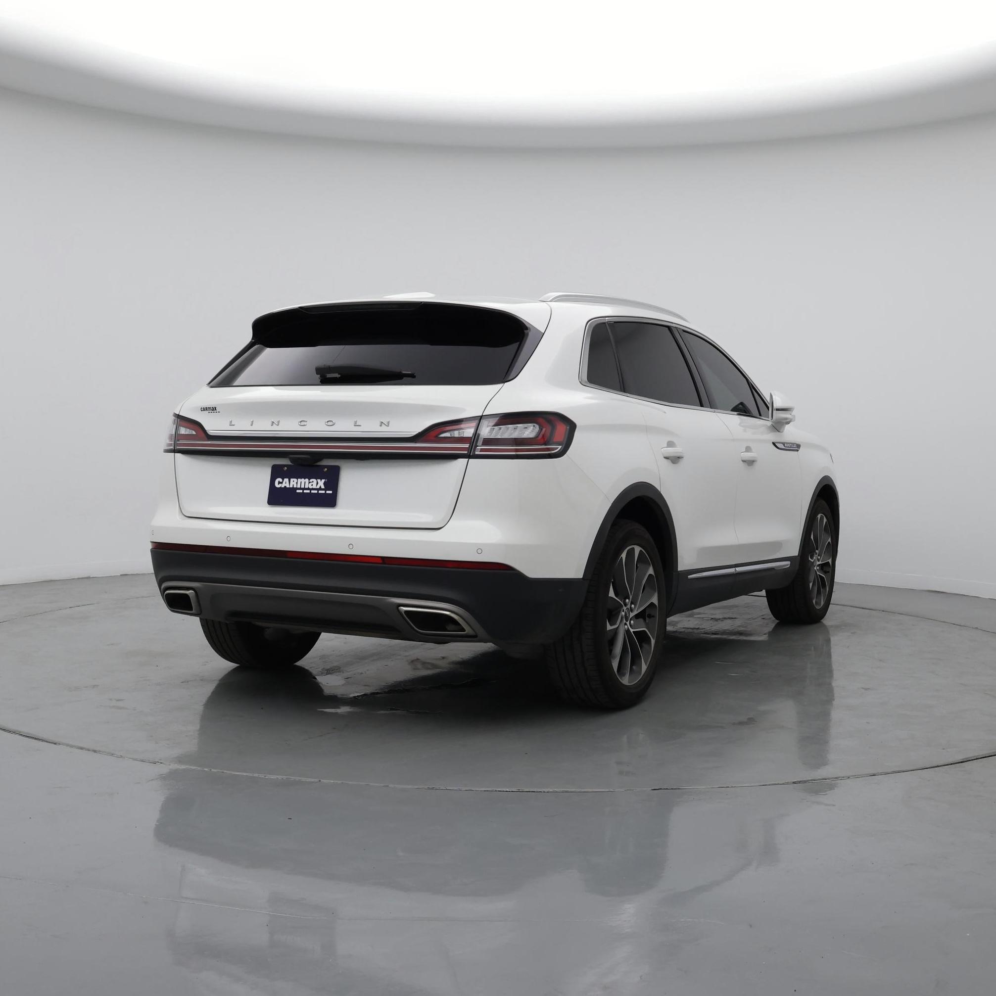 Thumbnail: 2023 Lincoln Nautilus - 8