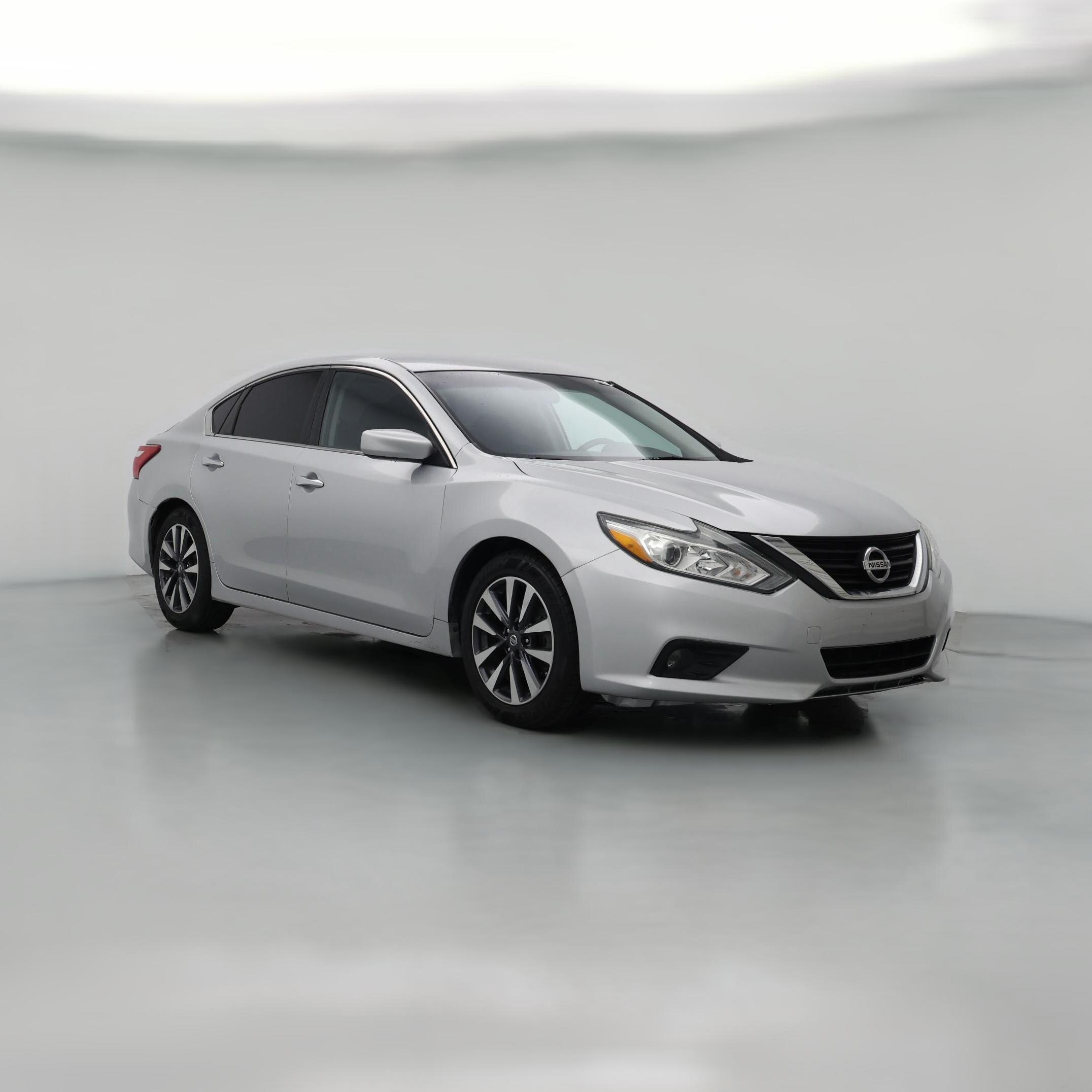 Thumbnail: 2017 Nissan Altima - 1
