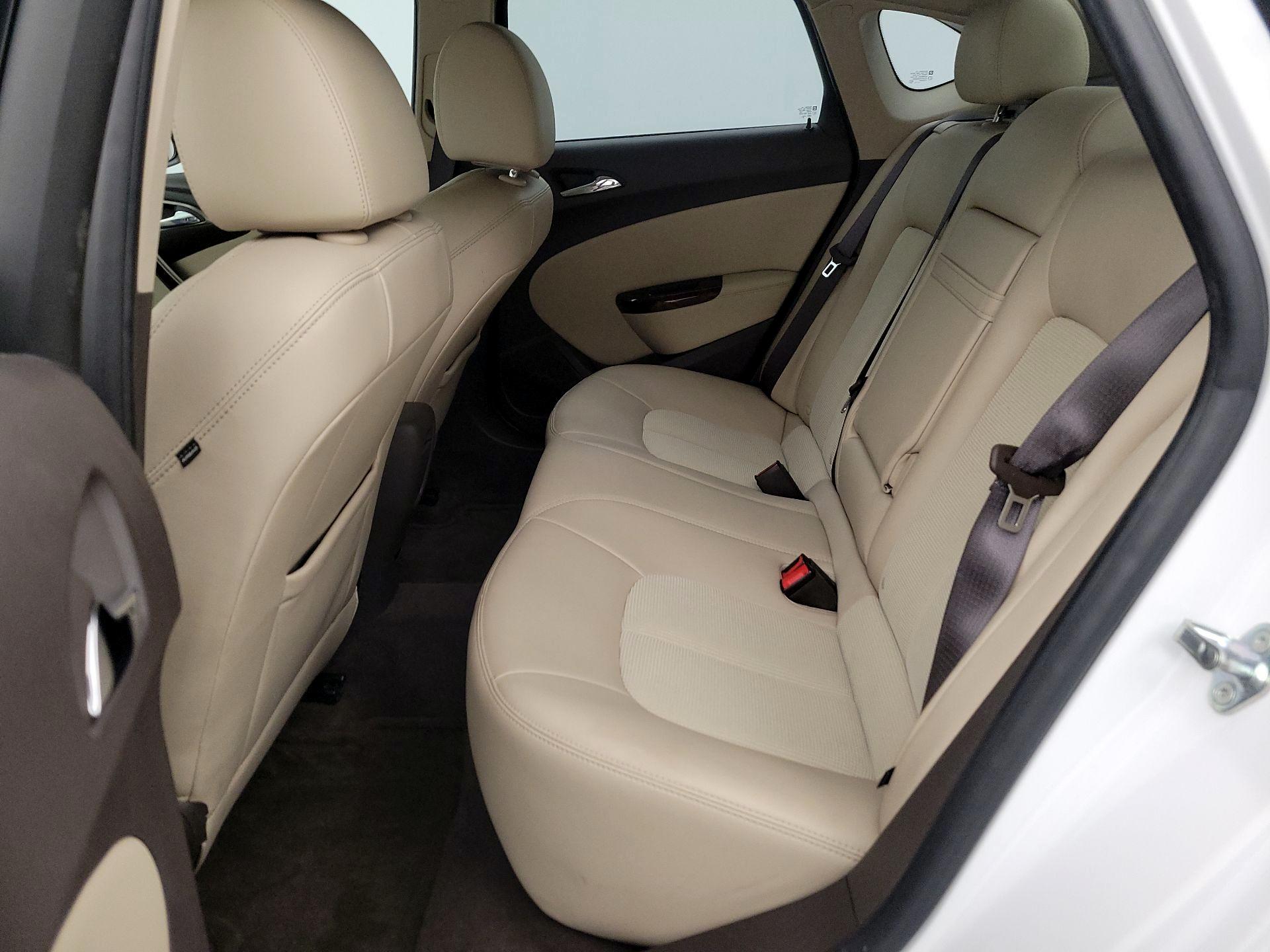 Thumbnail: 2016 Buick Verano - 19