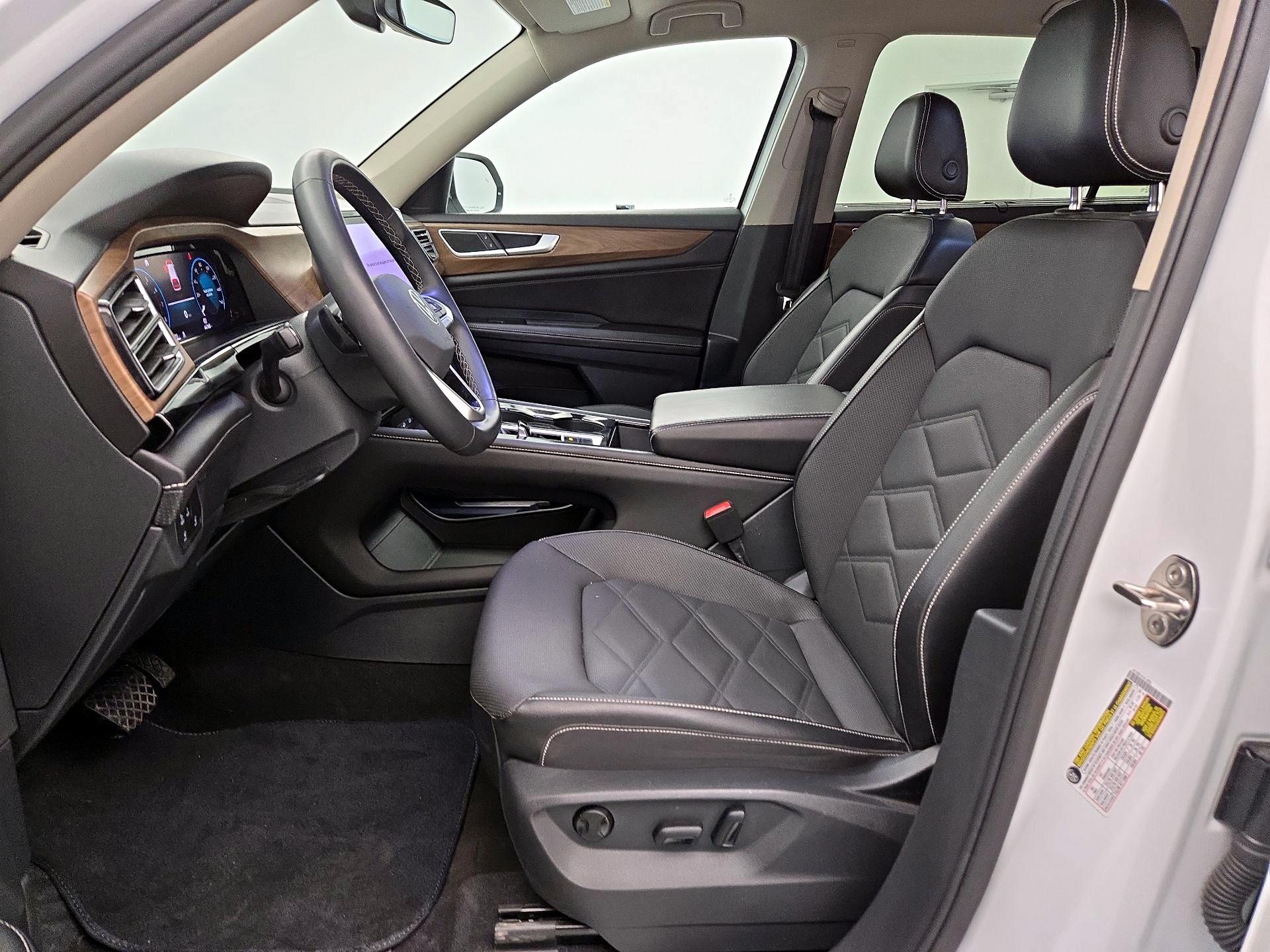 Thumbnail: 2024 Volkswagen Atlas - 11