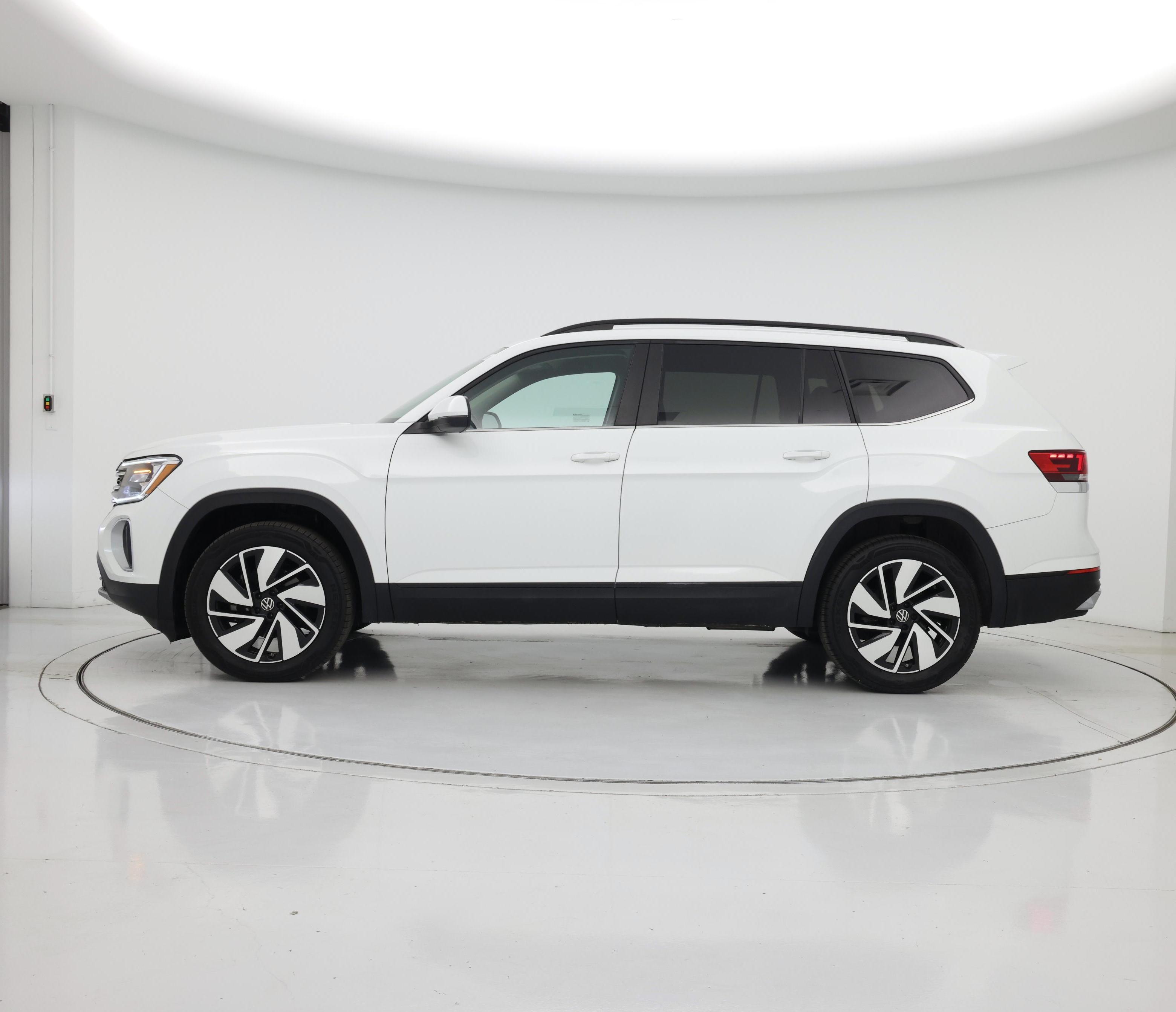 Thumbnail: 2024 Volkswagen Atlas - 3