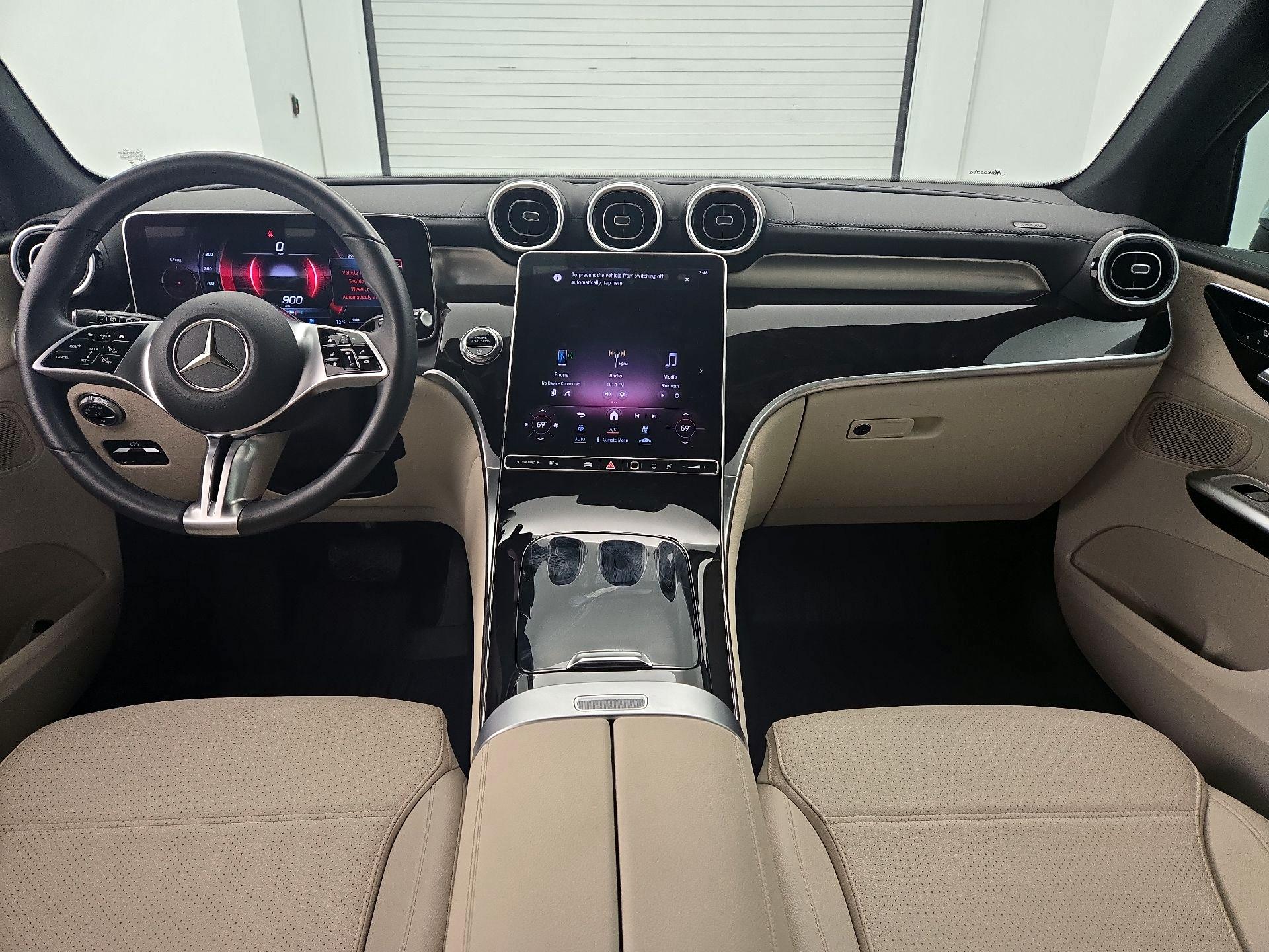 Thumbnail: 2023 Mercedes-Benz GLC - 9