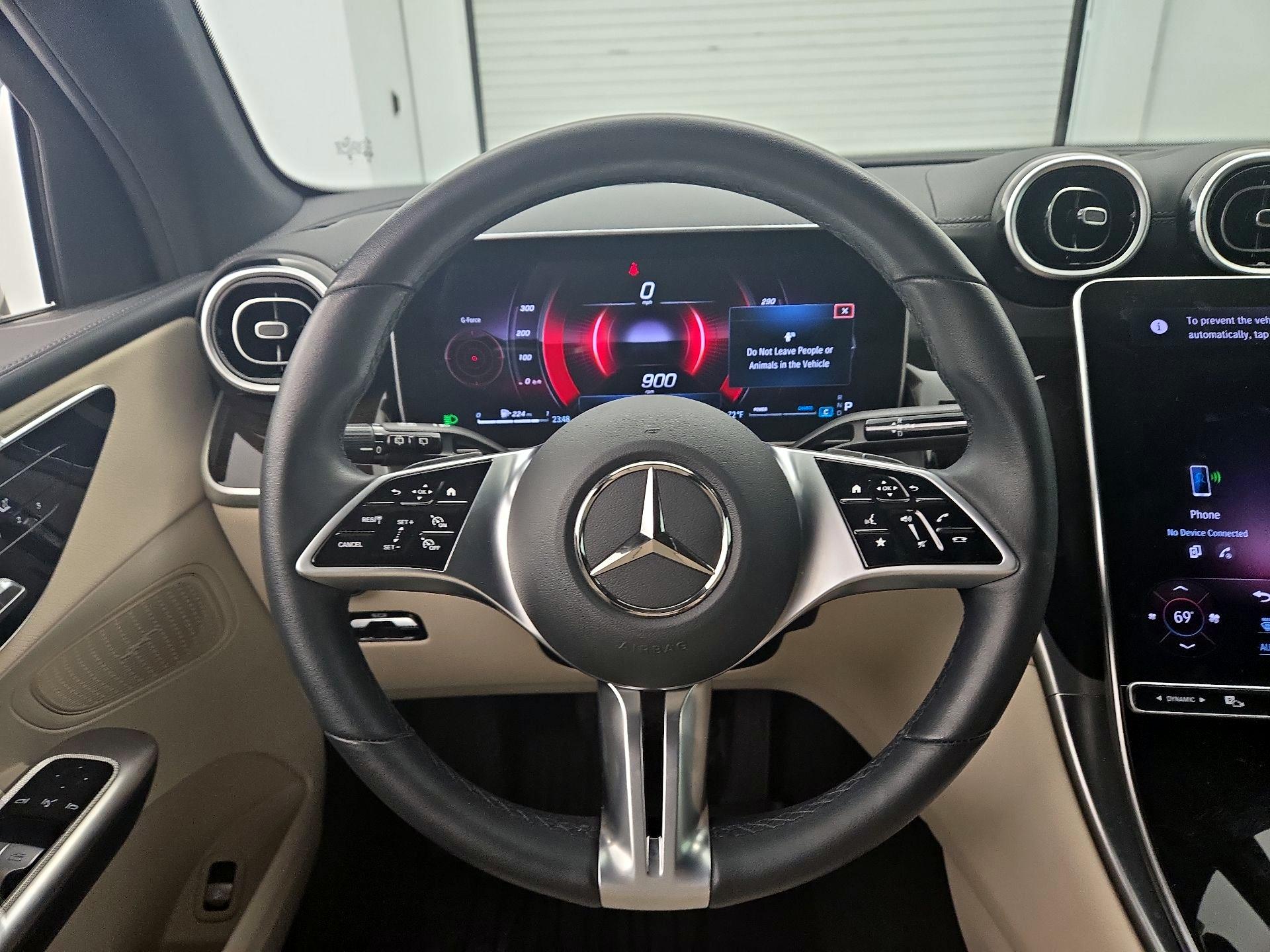 Thumbnail: 2023 Mercedes-Benz GLC - 10