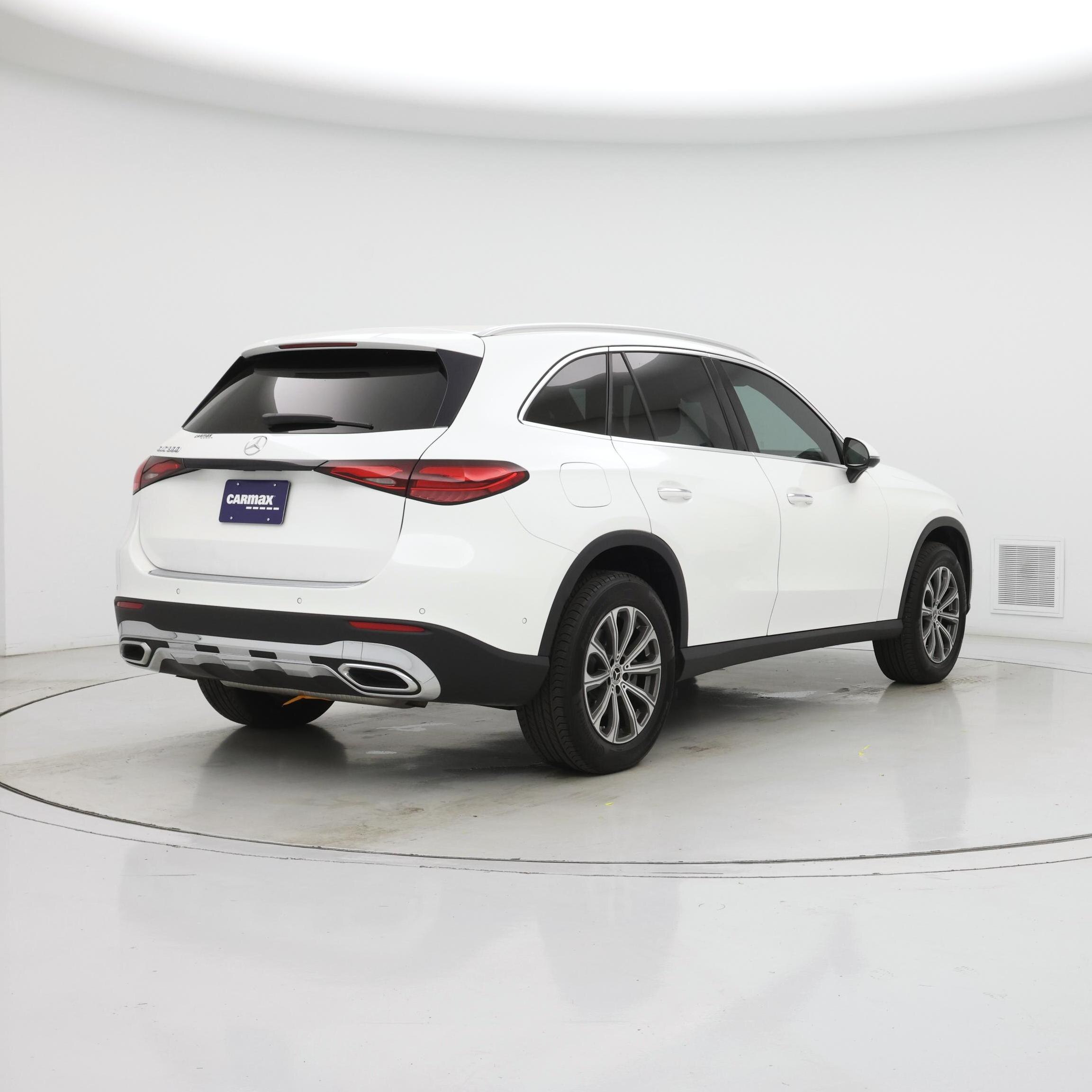 Thumbnail: 2023 Mercedes-Benz GLC - 8