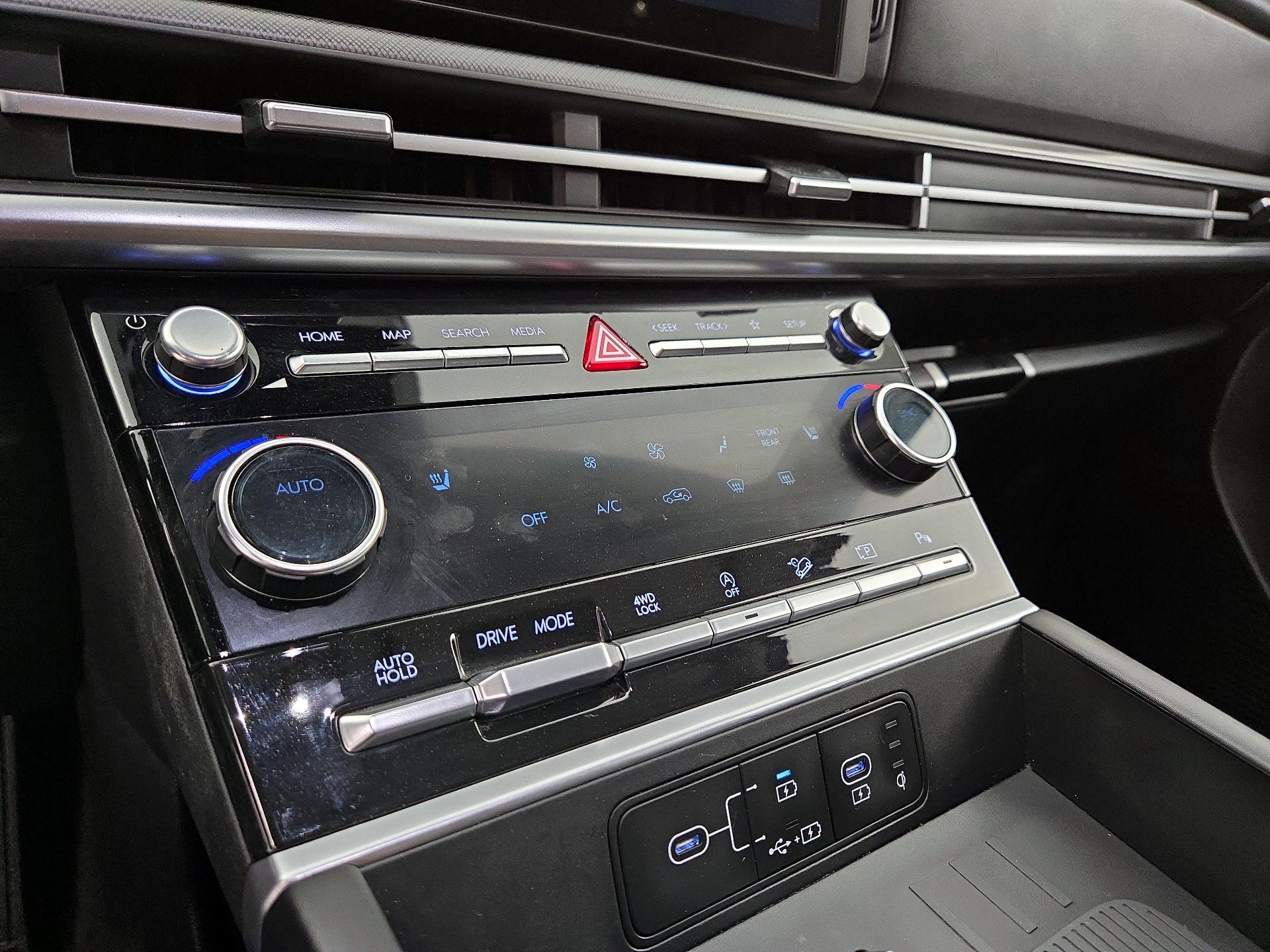 Thumbnail: 2025 Hyundai Santa Fe - 16