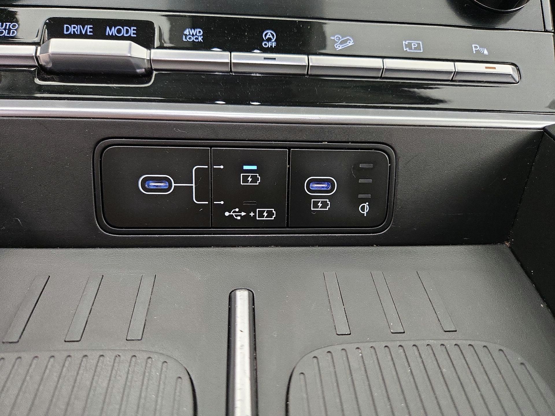 Thumbnail: 2025 Hyundai Santa Fe - 18