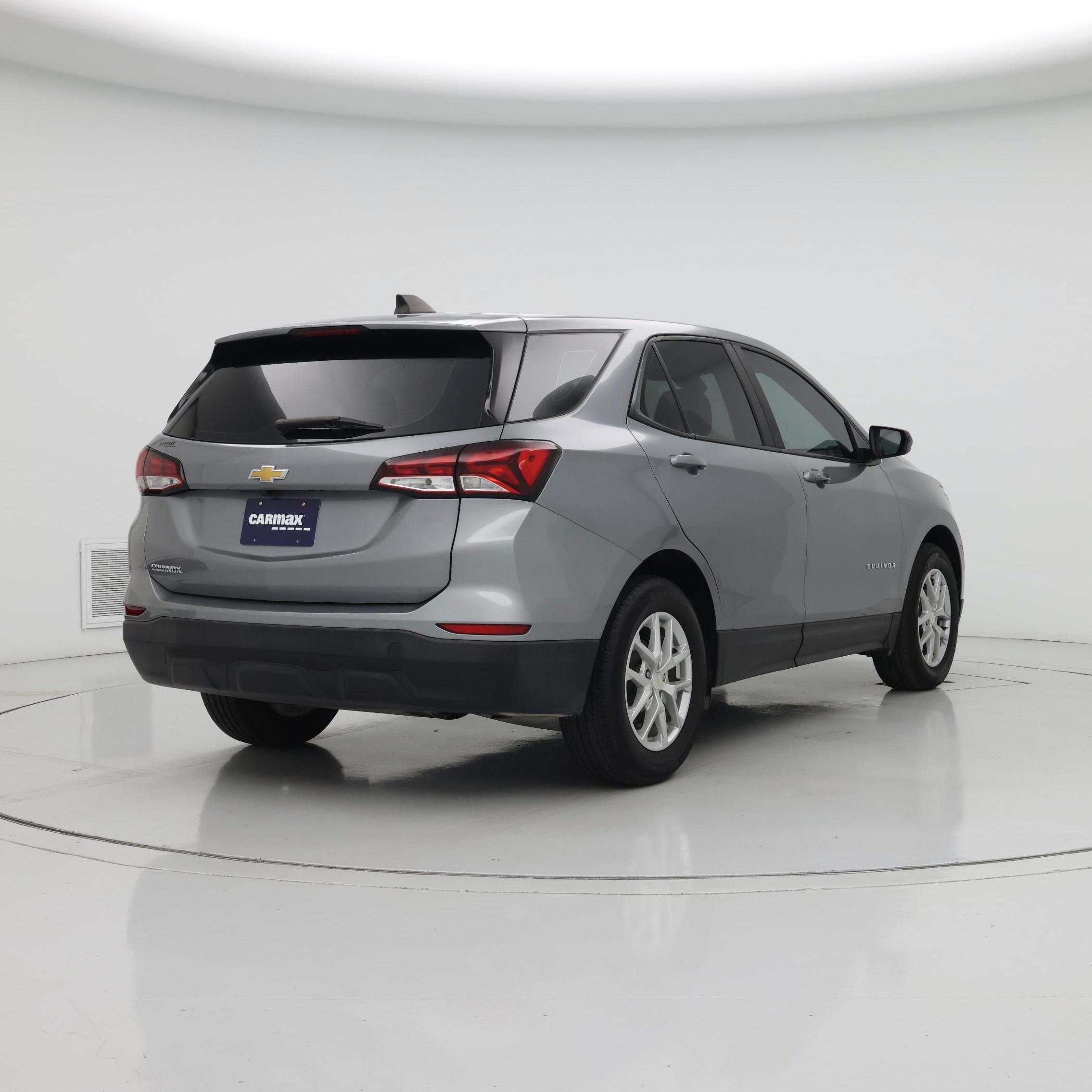 Thumbnail: 2023 Chevrolet Equinox - 8